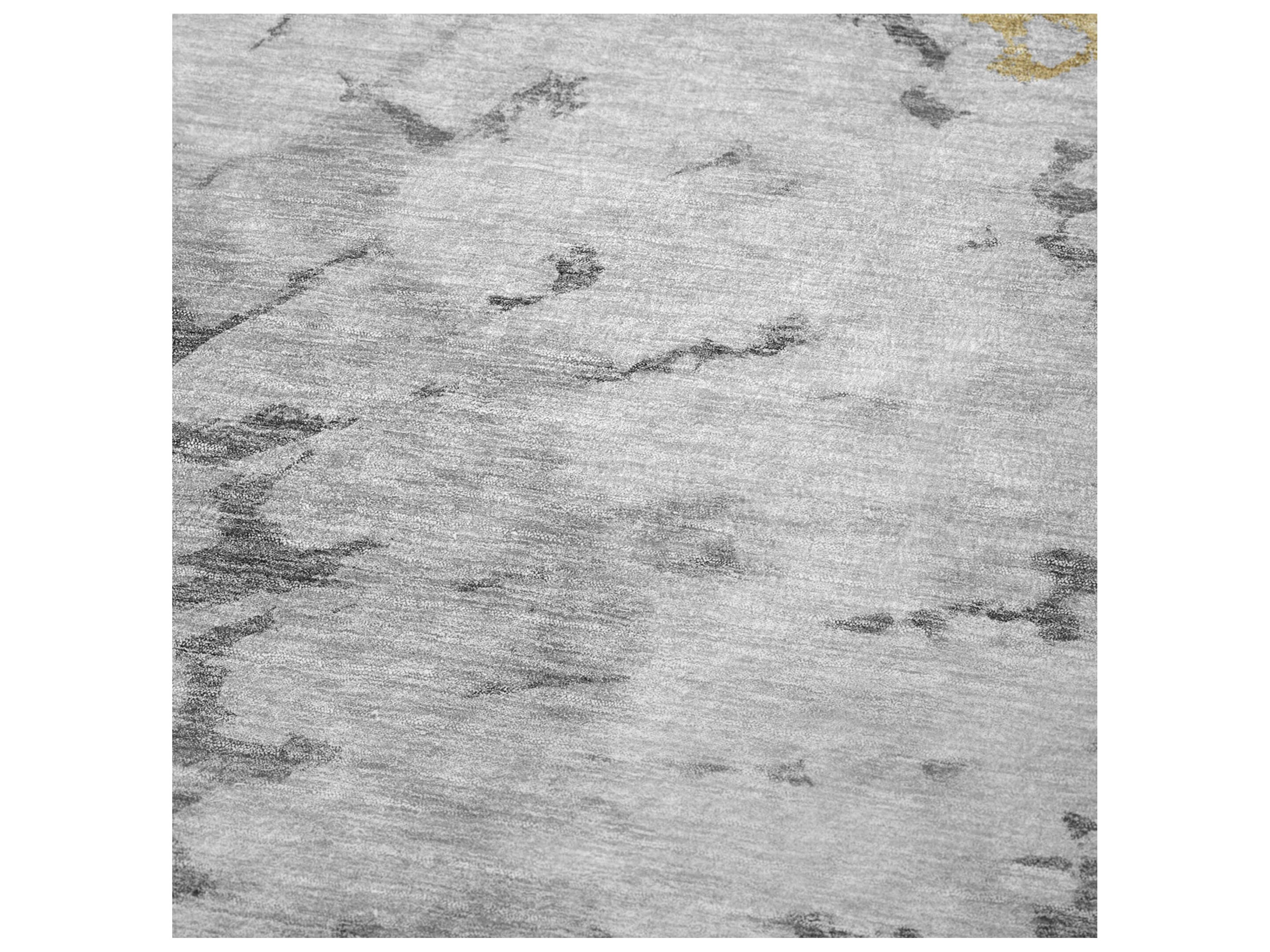 Dalyn Sherpa Gray Polyester Throw