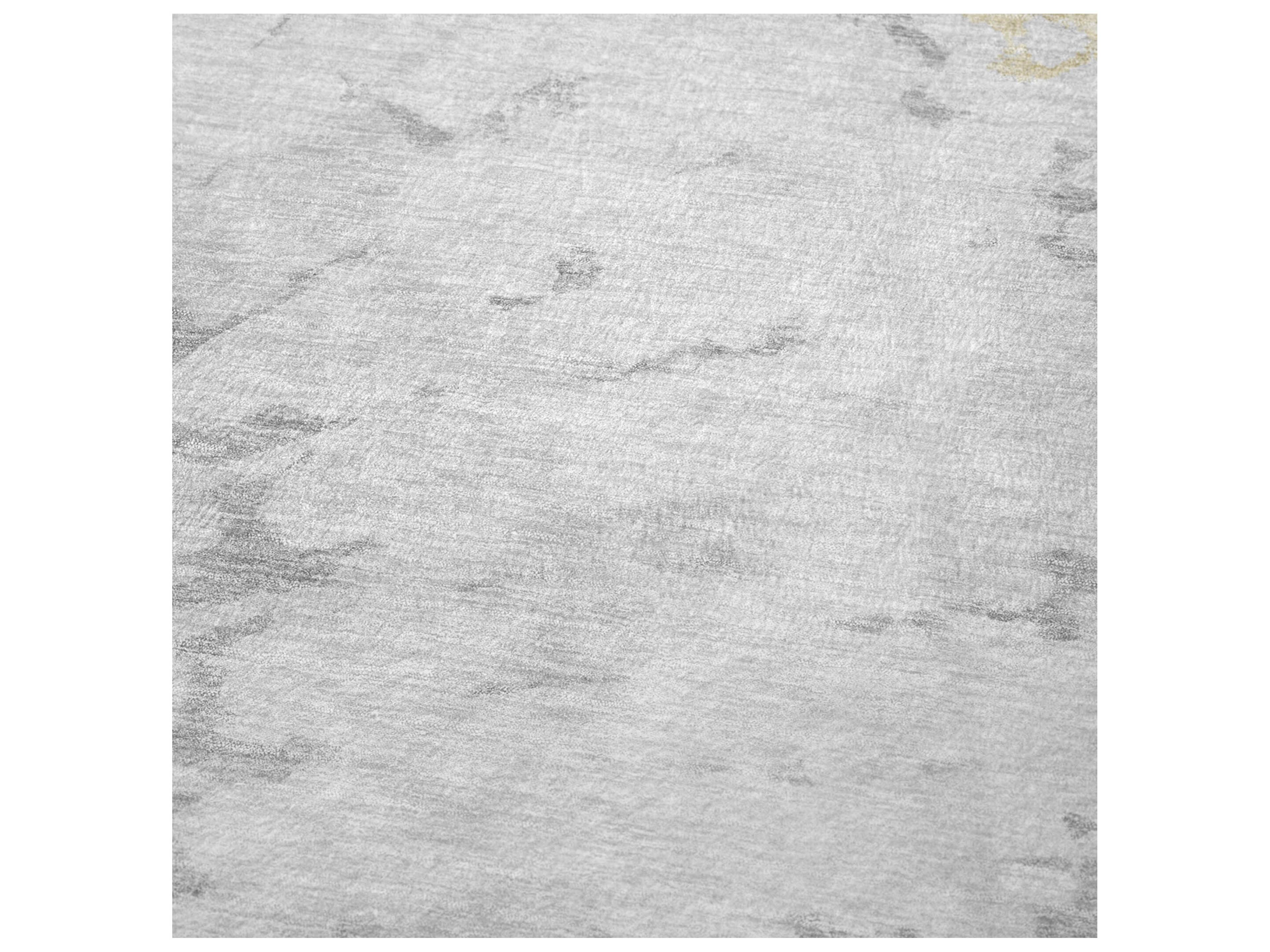 Dalyn Sherpa Gray Polyester Throw
