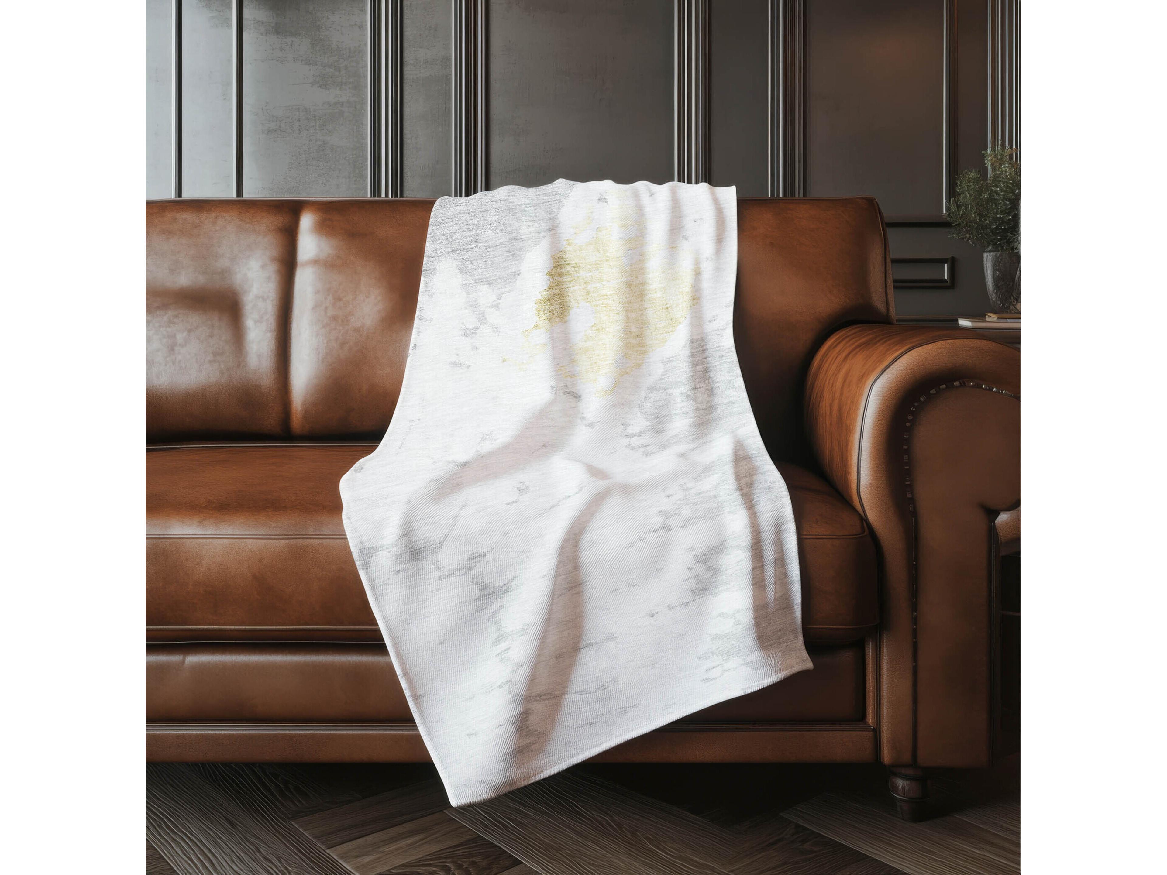 Dalyn Sherpa Gray Polyester Throw