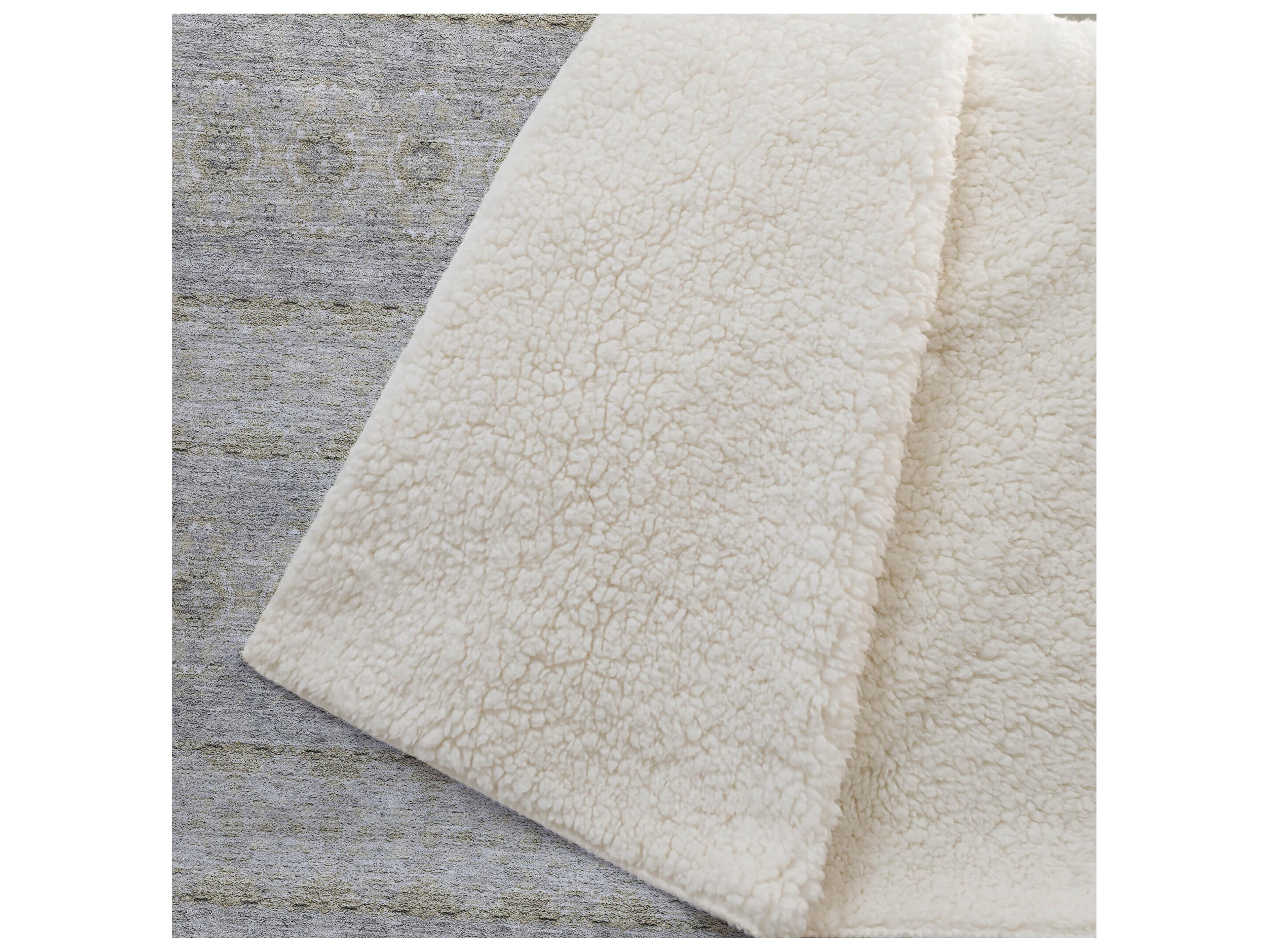 Dalyn Sherpa Gray Polyester Throw