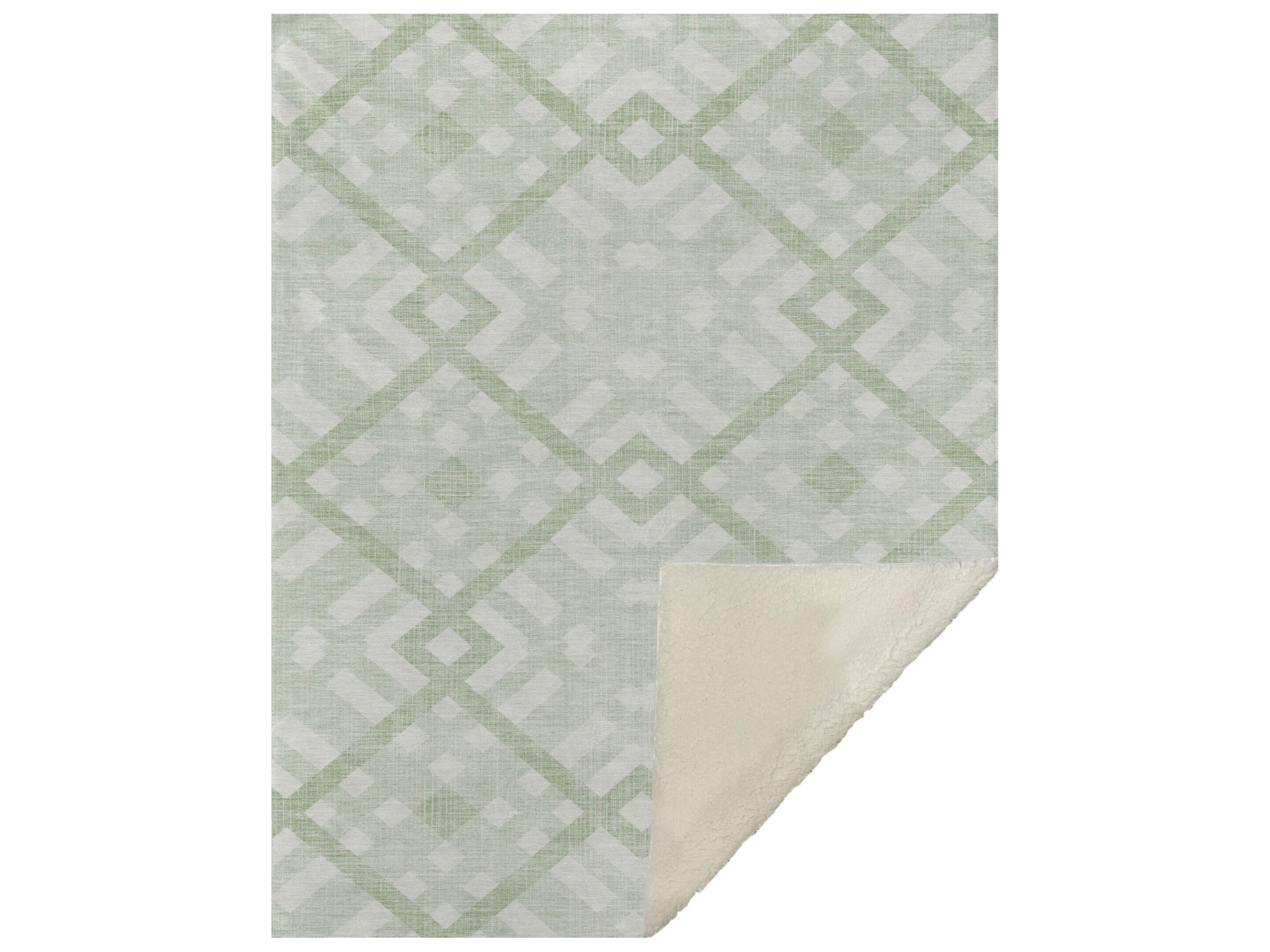 Dalyn Sherpa Green Polyester Throw