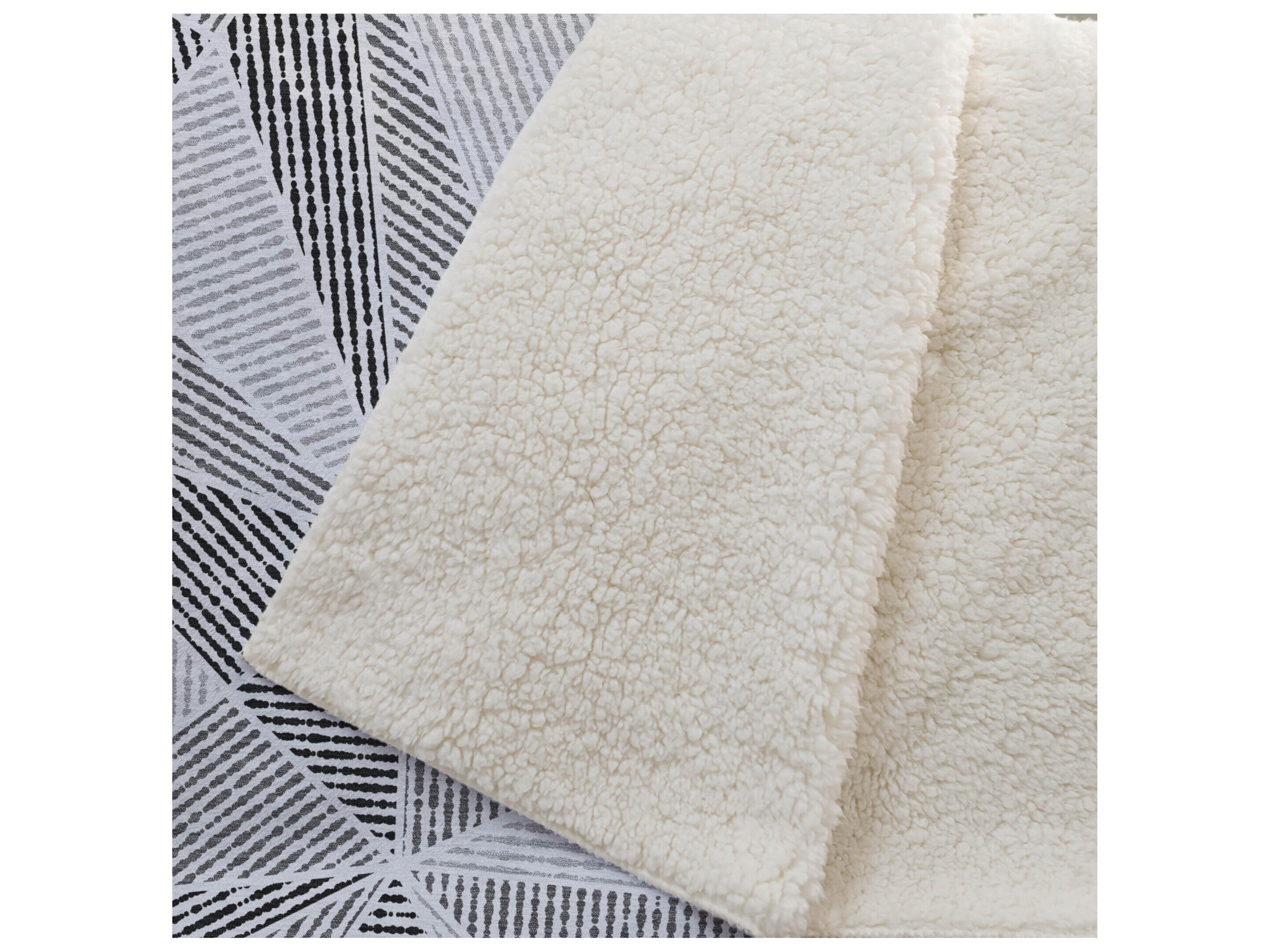 Dalyn Sherpa Gray Polyester Throw