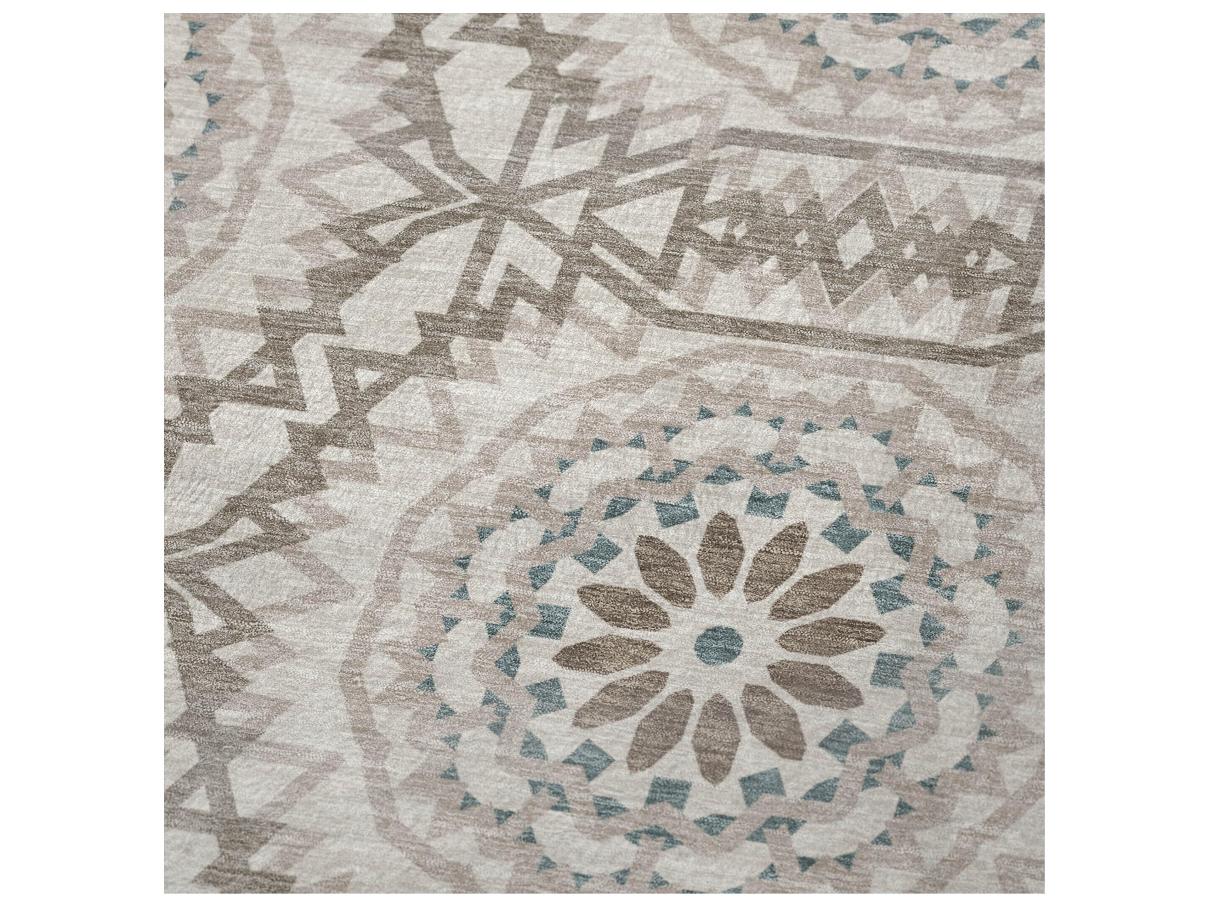 Dalyn Sherpa Brown Polyester Throw