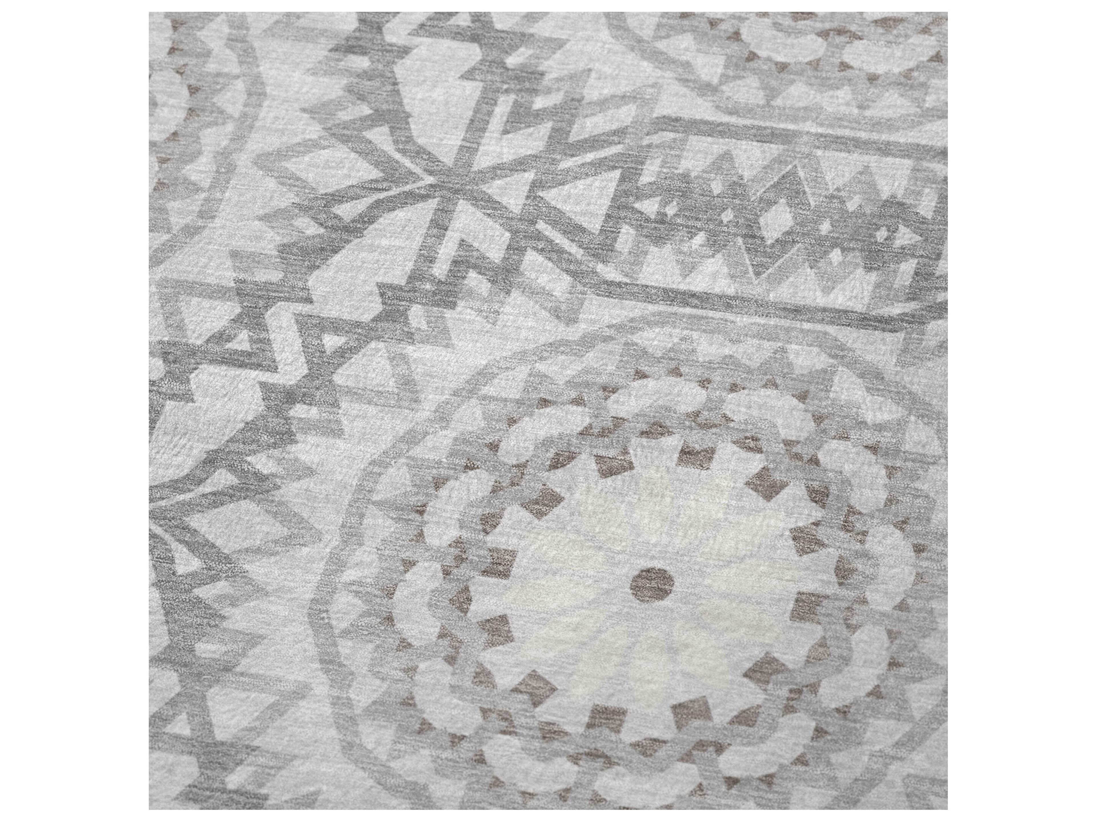 Dalyn Sherpa Gray Polyester Throw