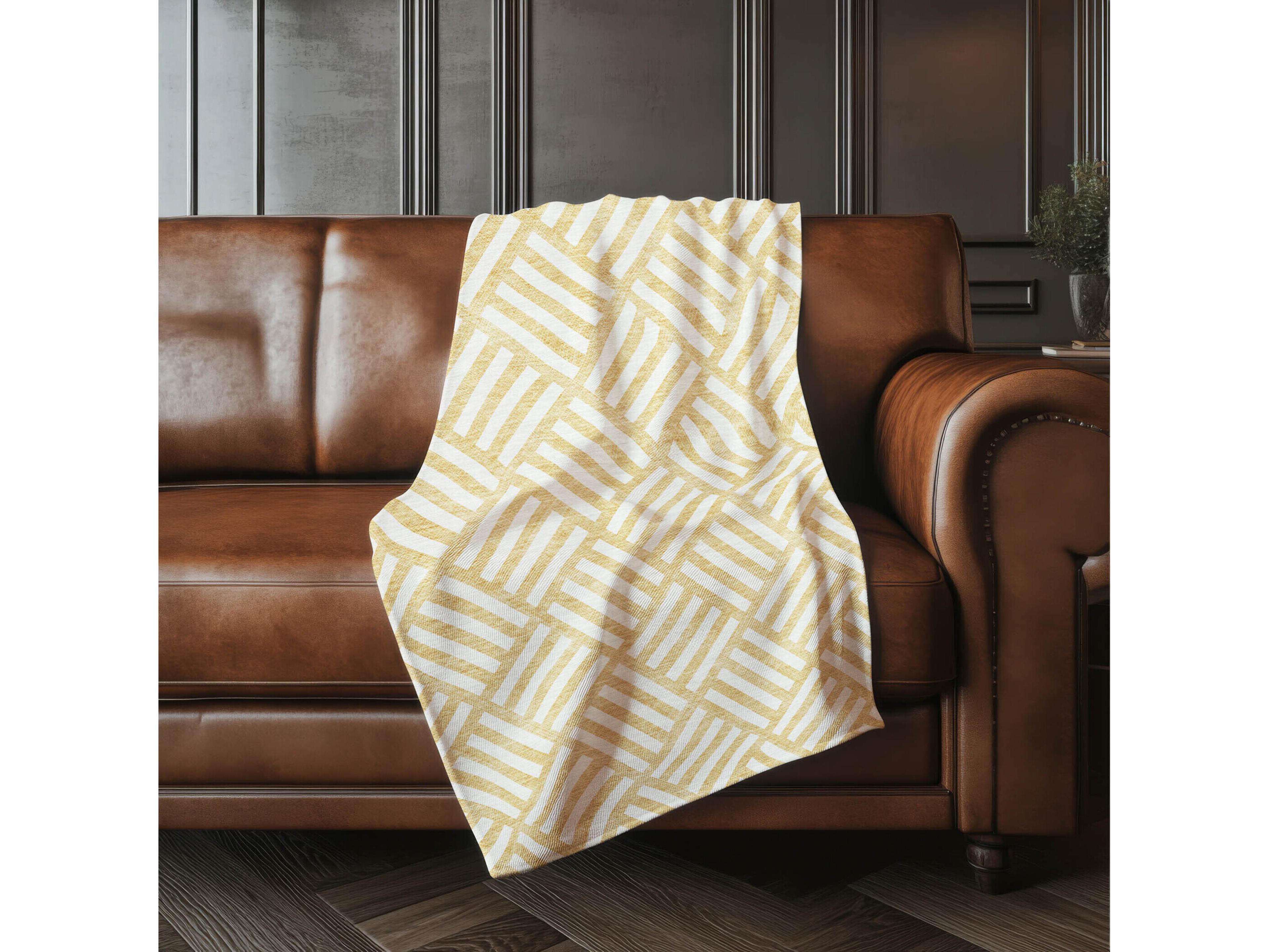 Dalyn Sherpa Gold Polyester Throw