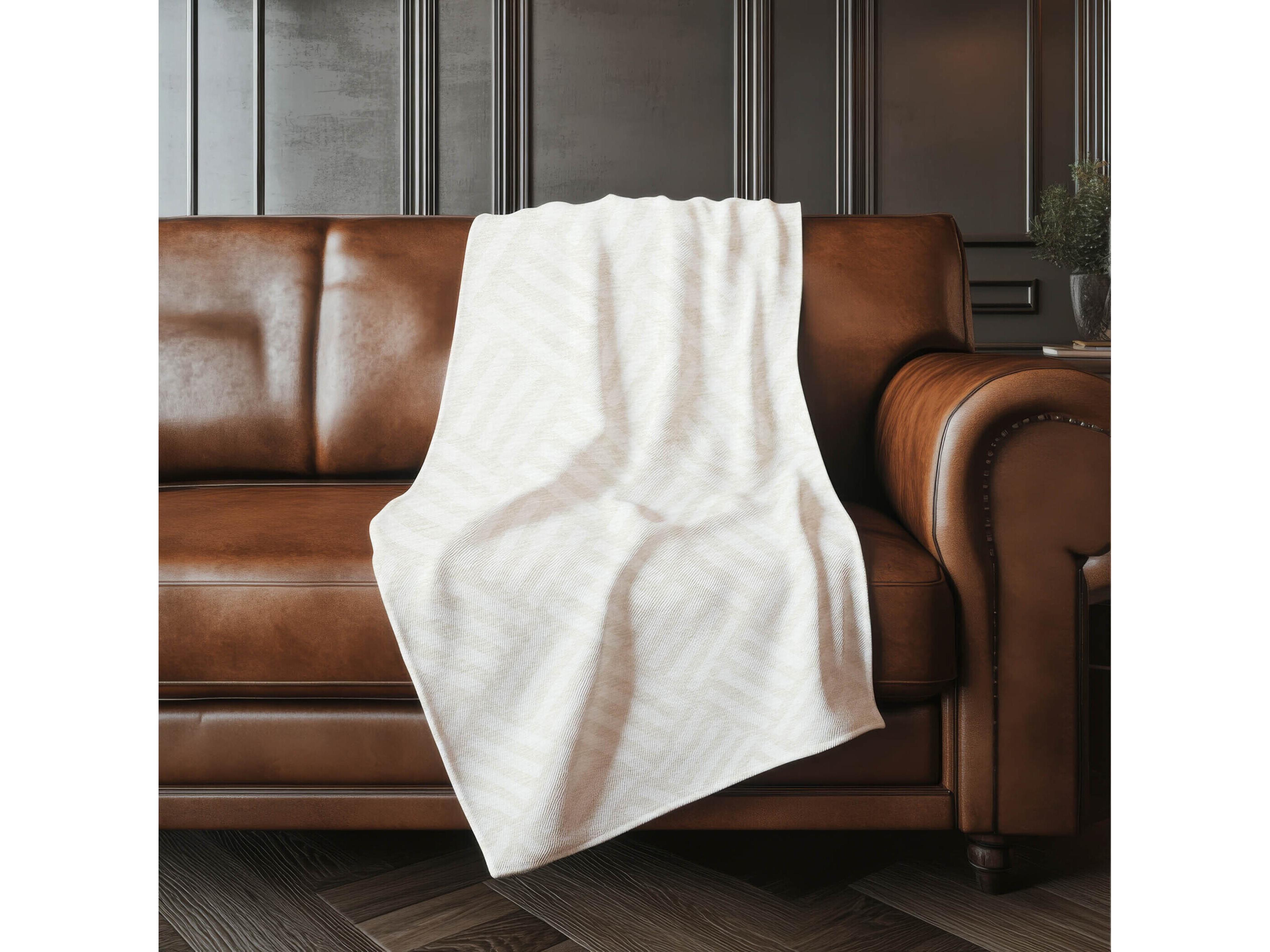 Dalyn Sherpa Ivory Polyester Throw