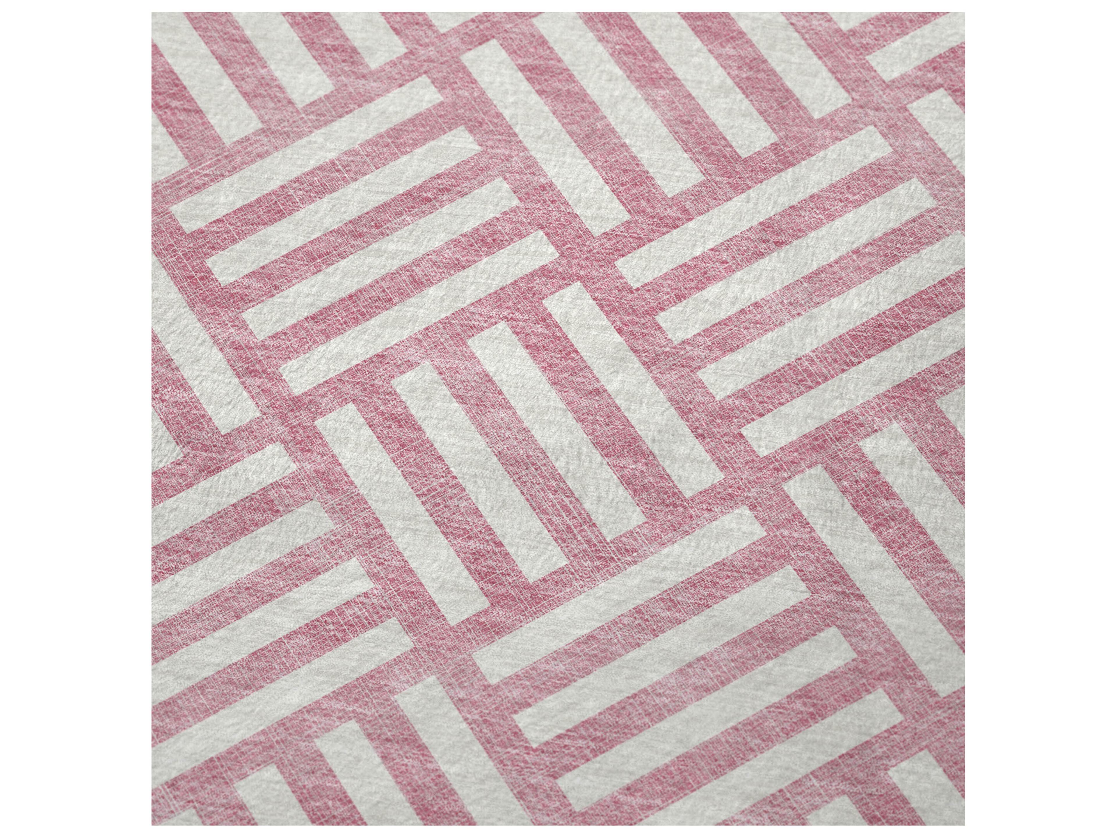 Dalyn Sherpa Pink Polyester Throw
