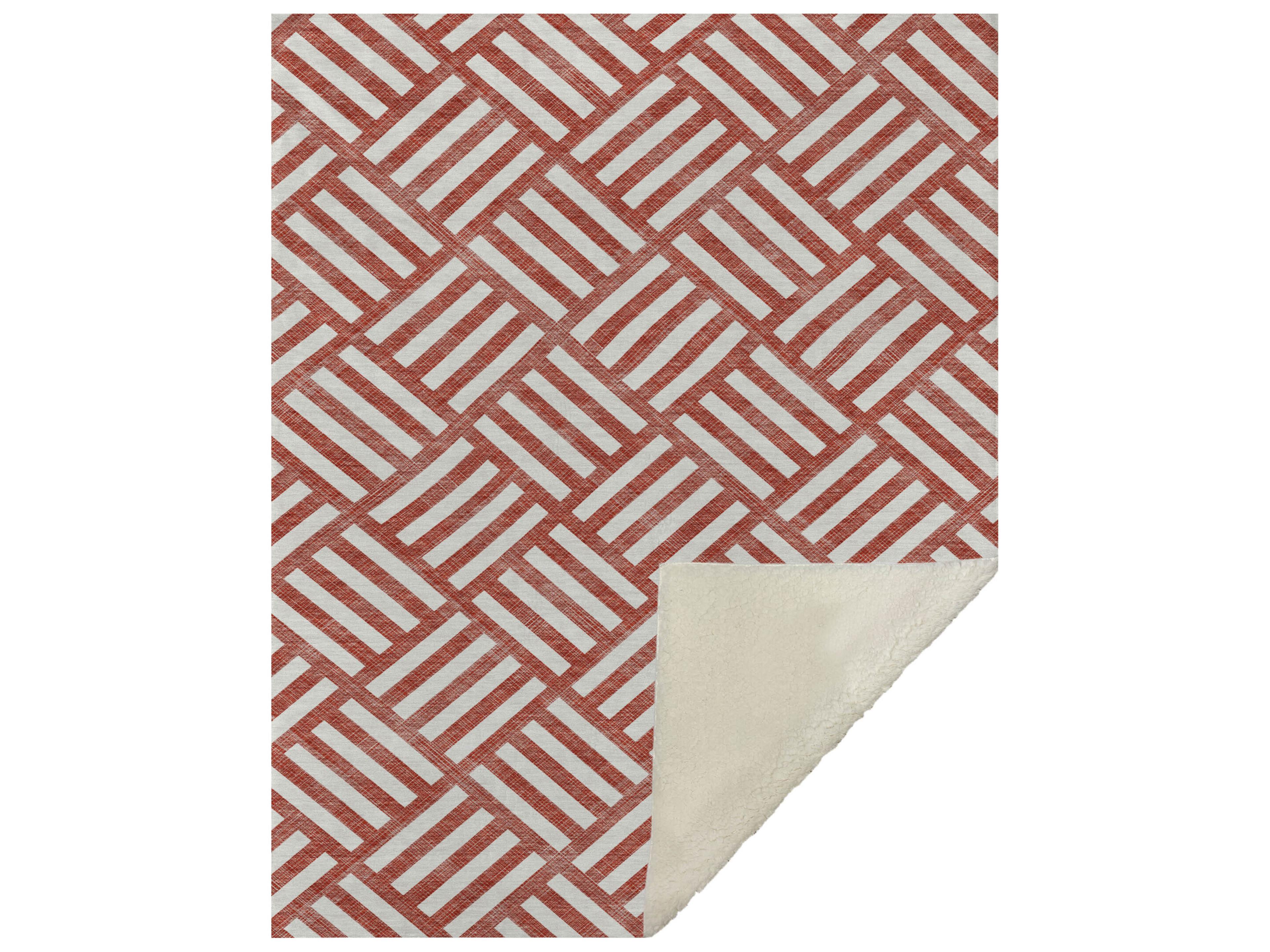 Dalyn Sherpa Red Polyester Throw