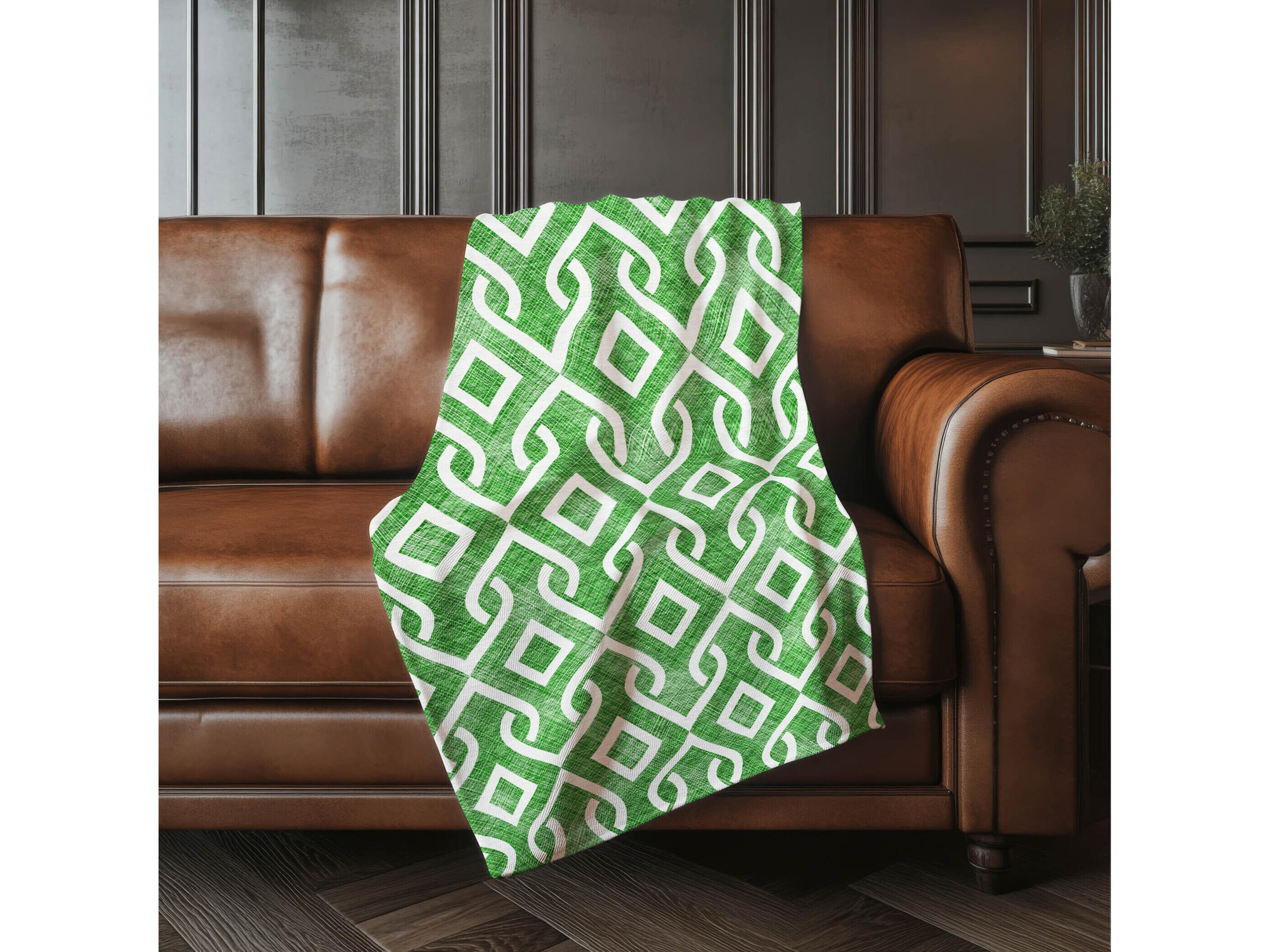 Dalyn Sherpa Green Polyester Throw