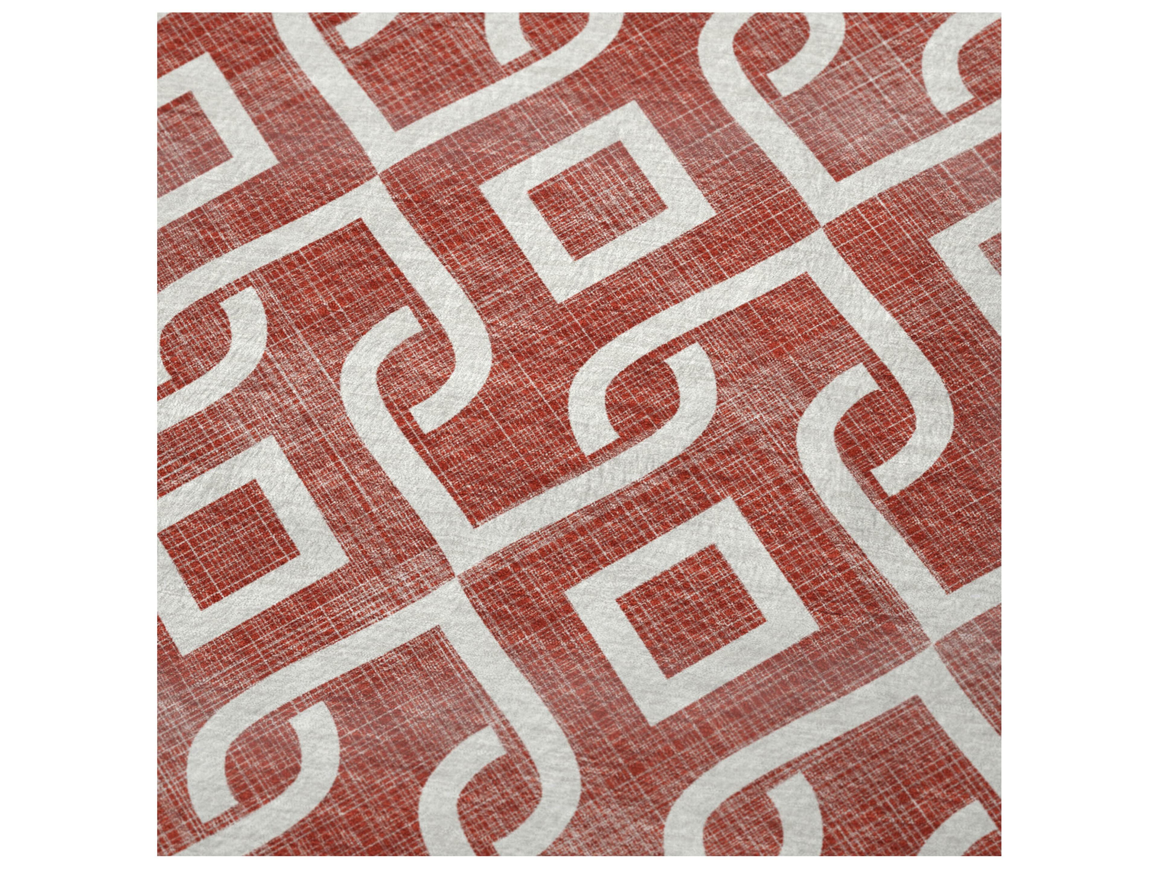 Dalyn Sherpa Red Polyester Throw