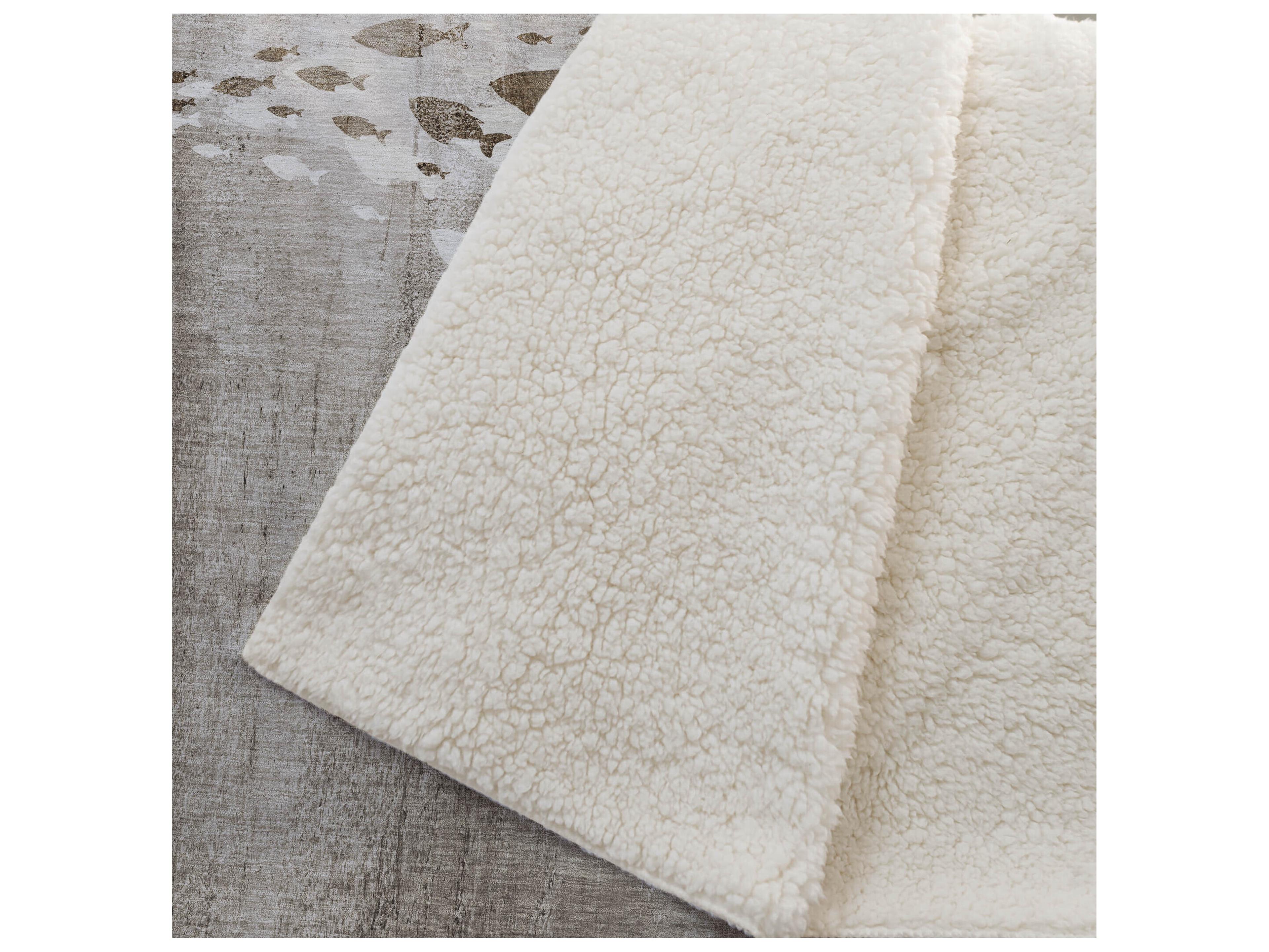 Dalyn Sherpa Brown Polyester Throw