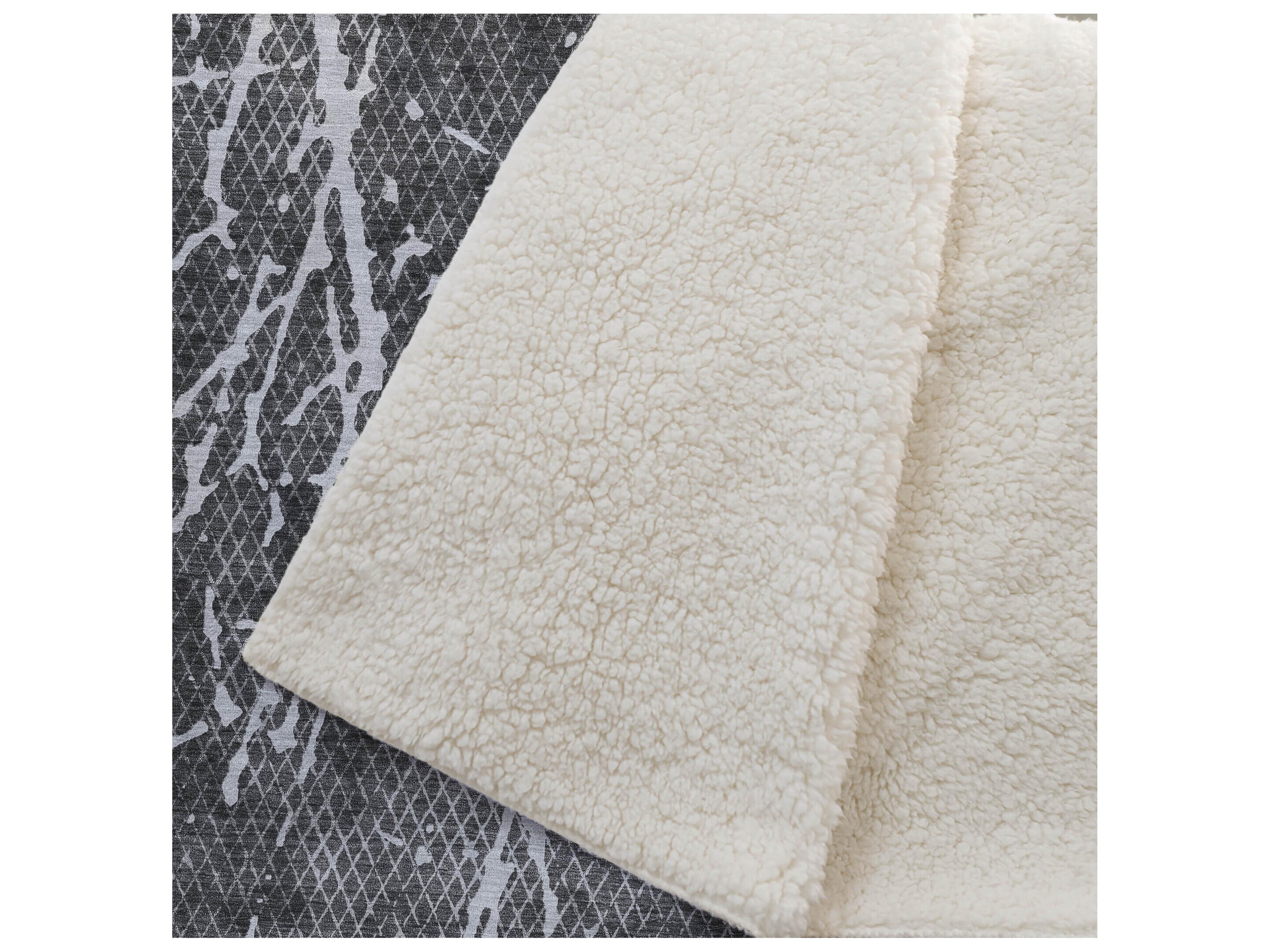 Dalyn Sherpa Gray Polyester Throw