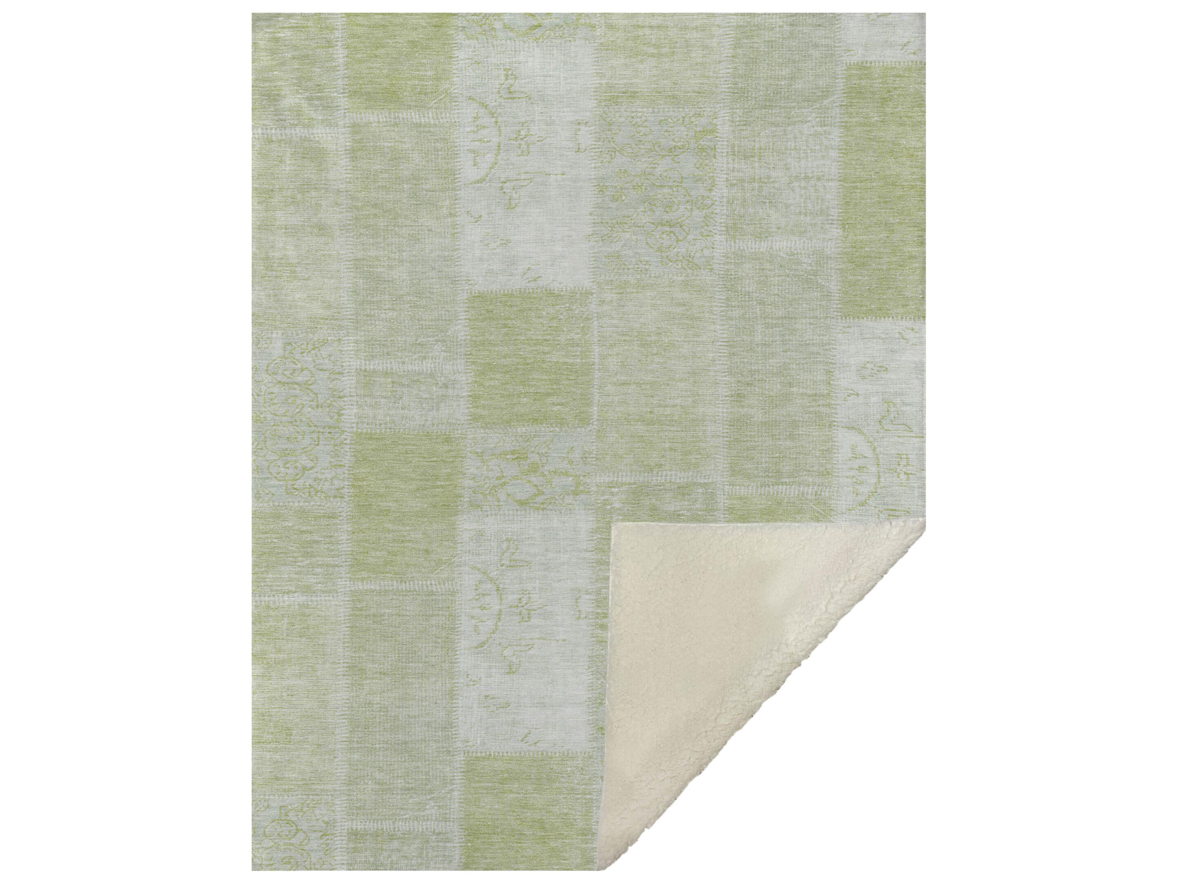 Dalyn Sherpa Green Polyester Throw