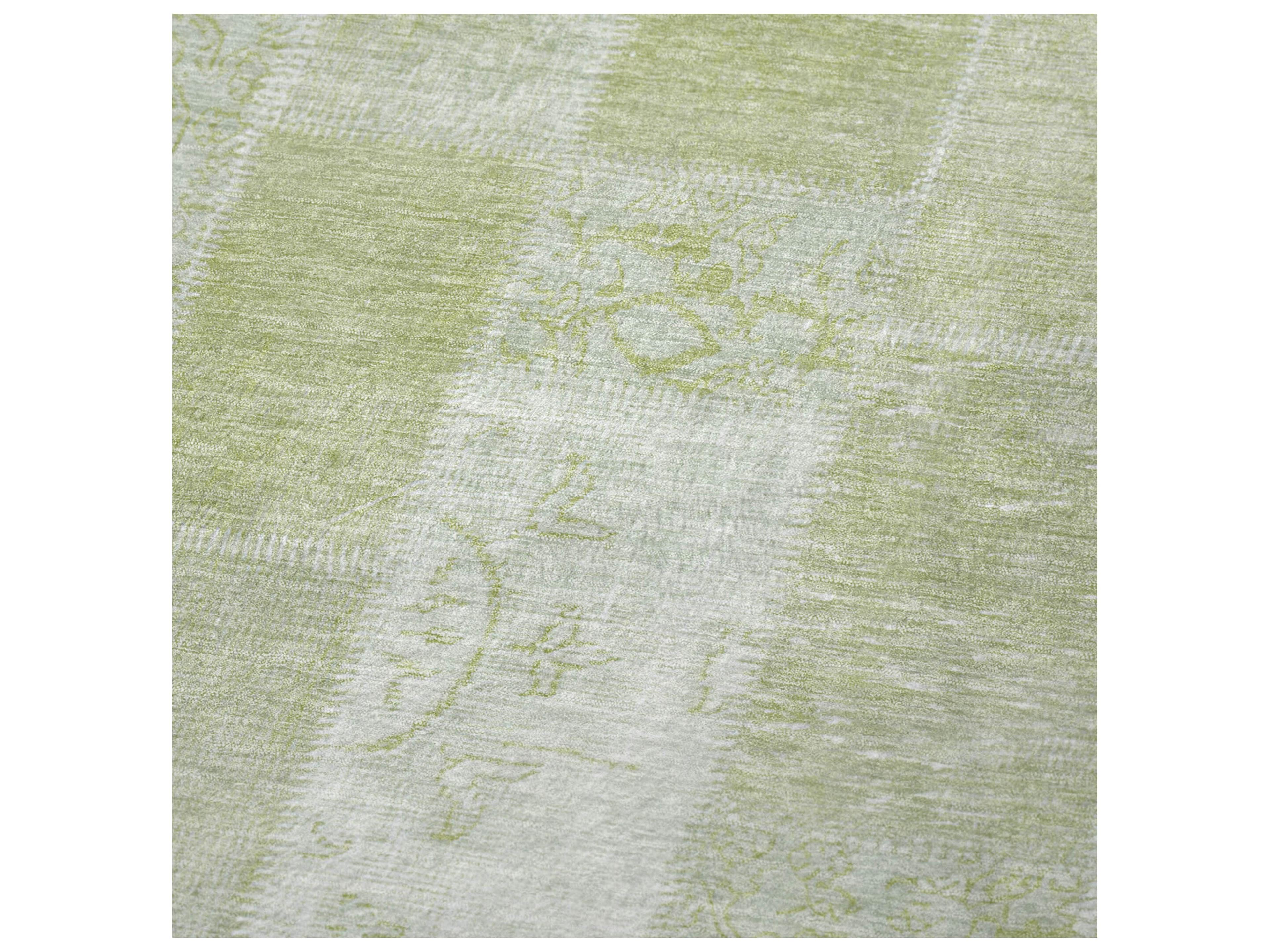 Dalyn Sherpa Green Polyester Throw