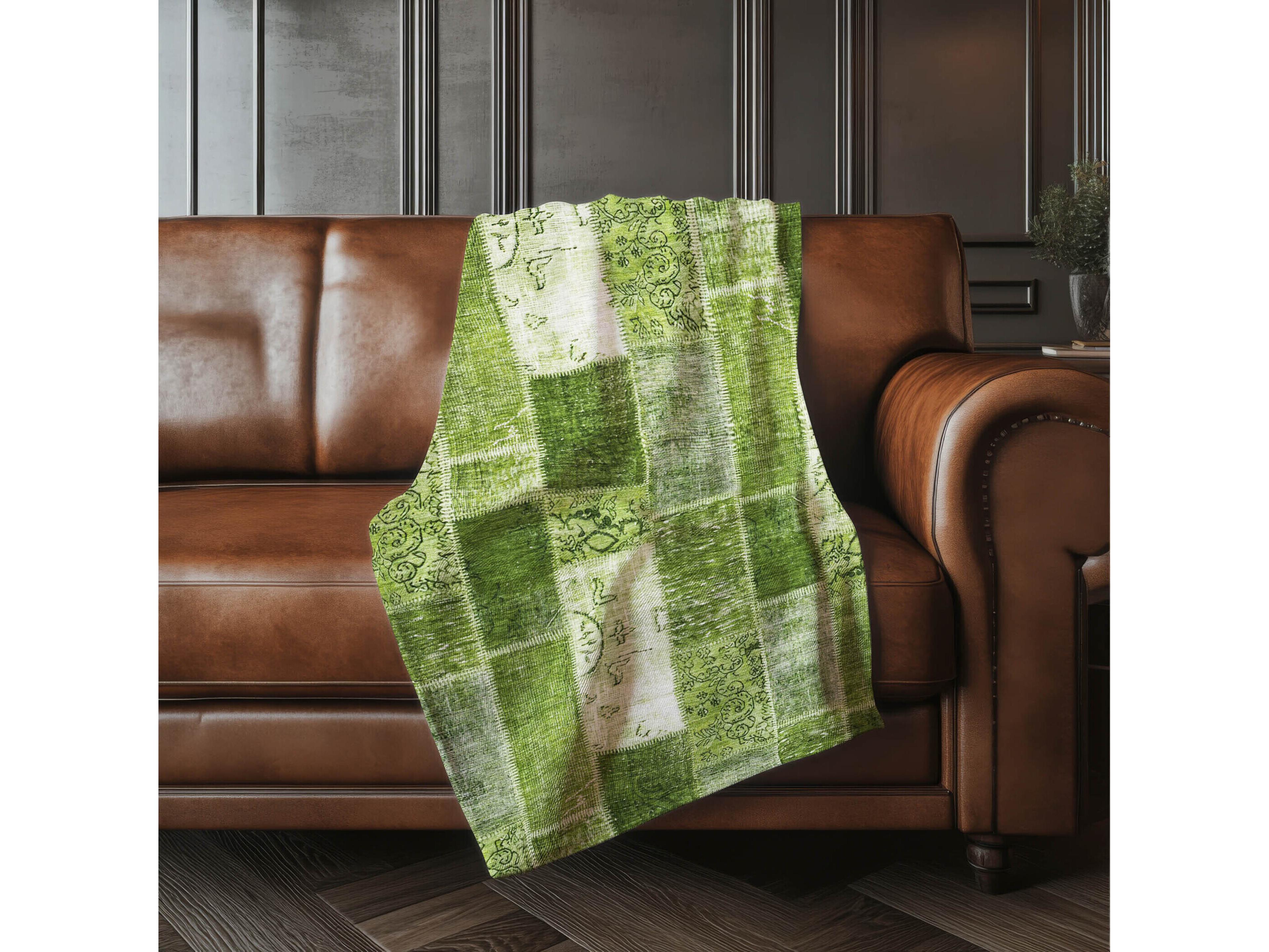 Dalyn Sherpa Green Polyester Throw