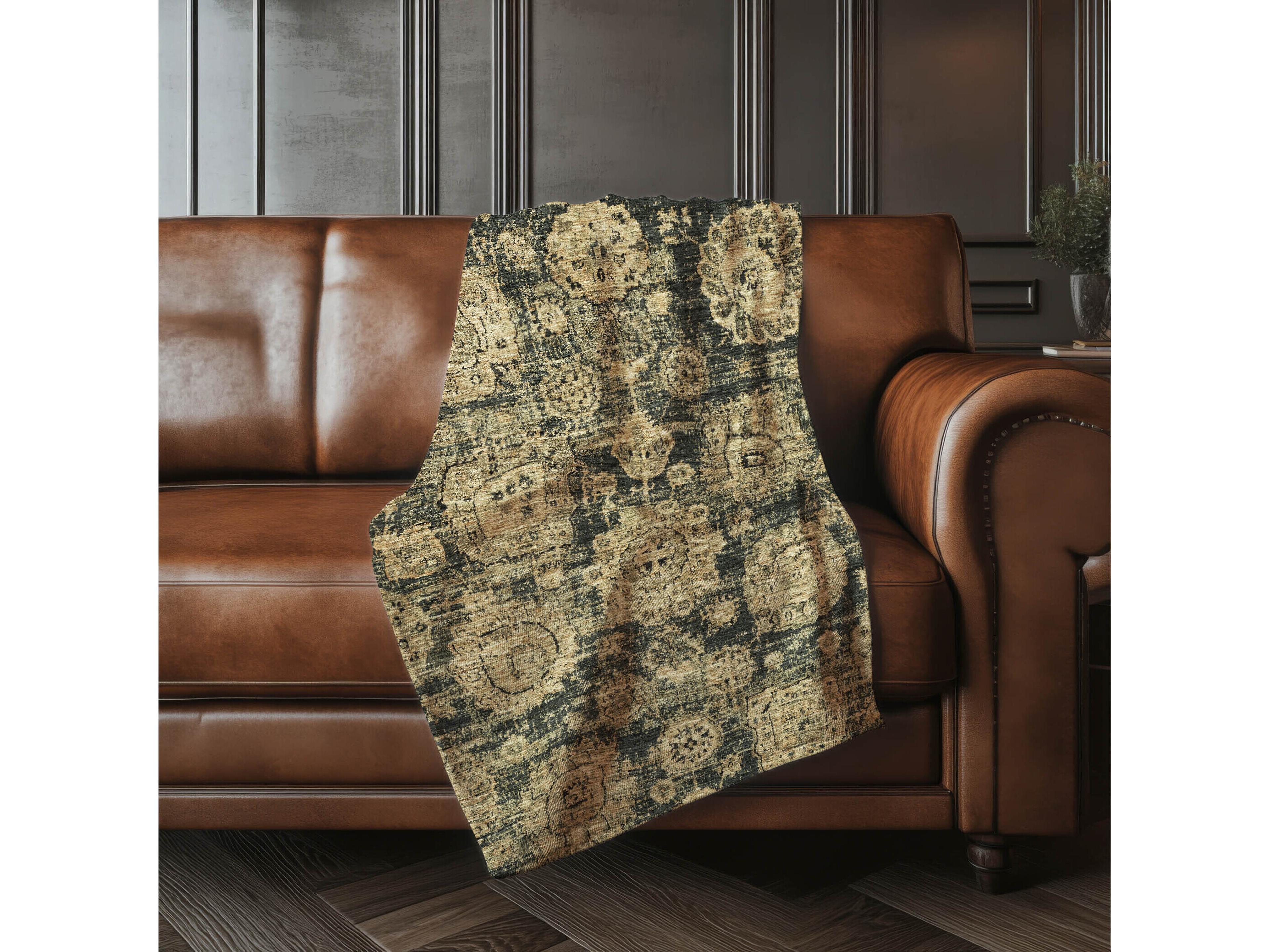 Dalyn Sherpa Gray Polyester Throw