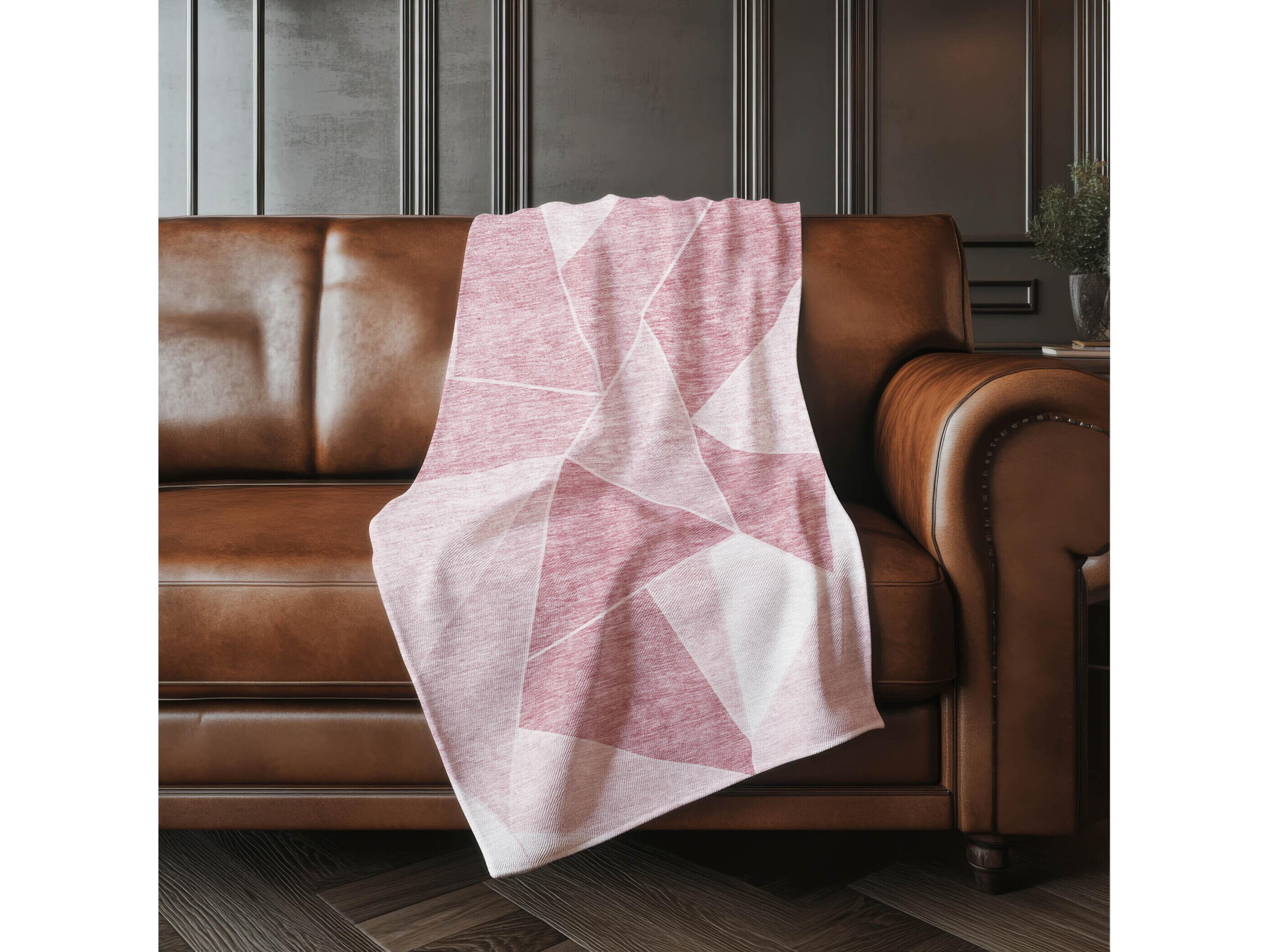 Dalyn Sherpa Pink Polyester Throw