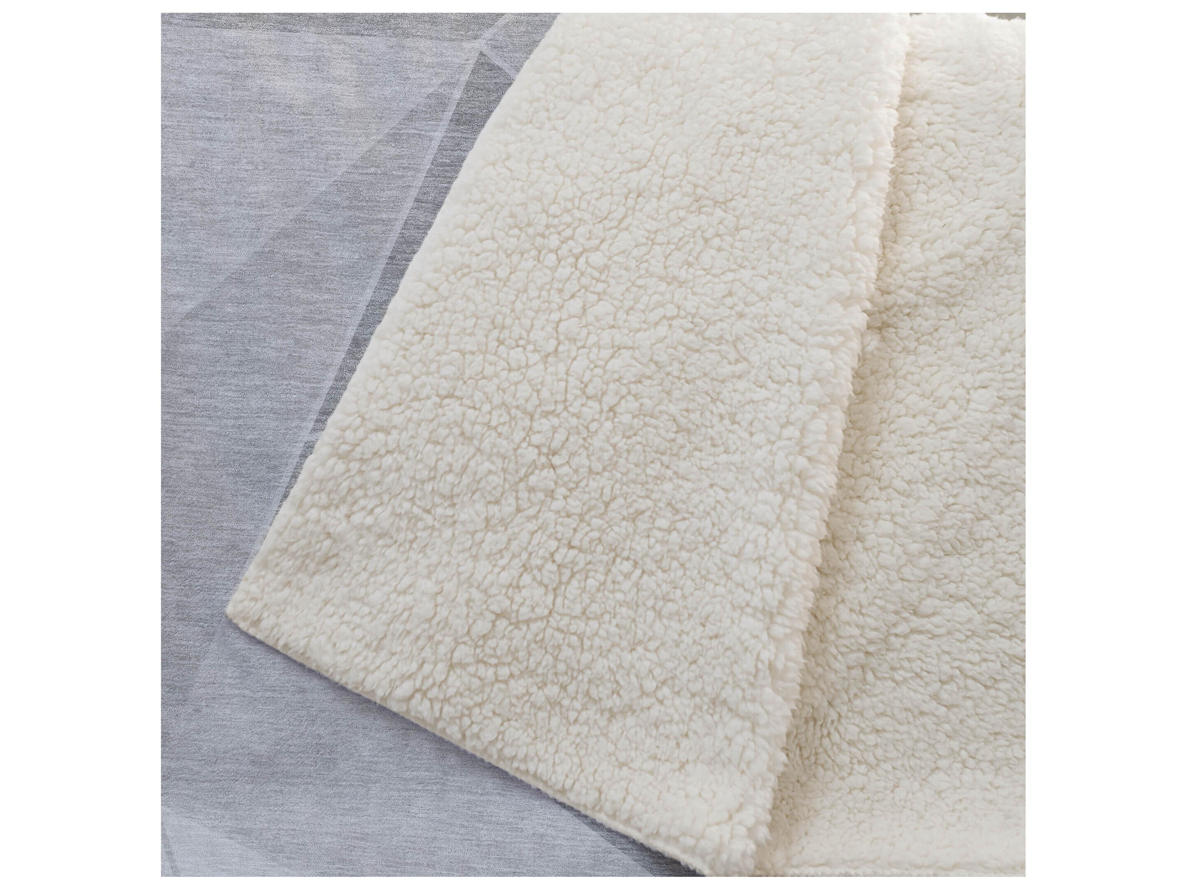 Dalyn Sherpa Gray Polyester Throw