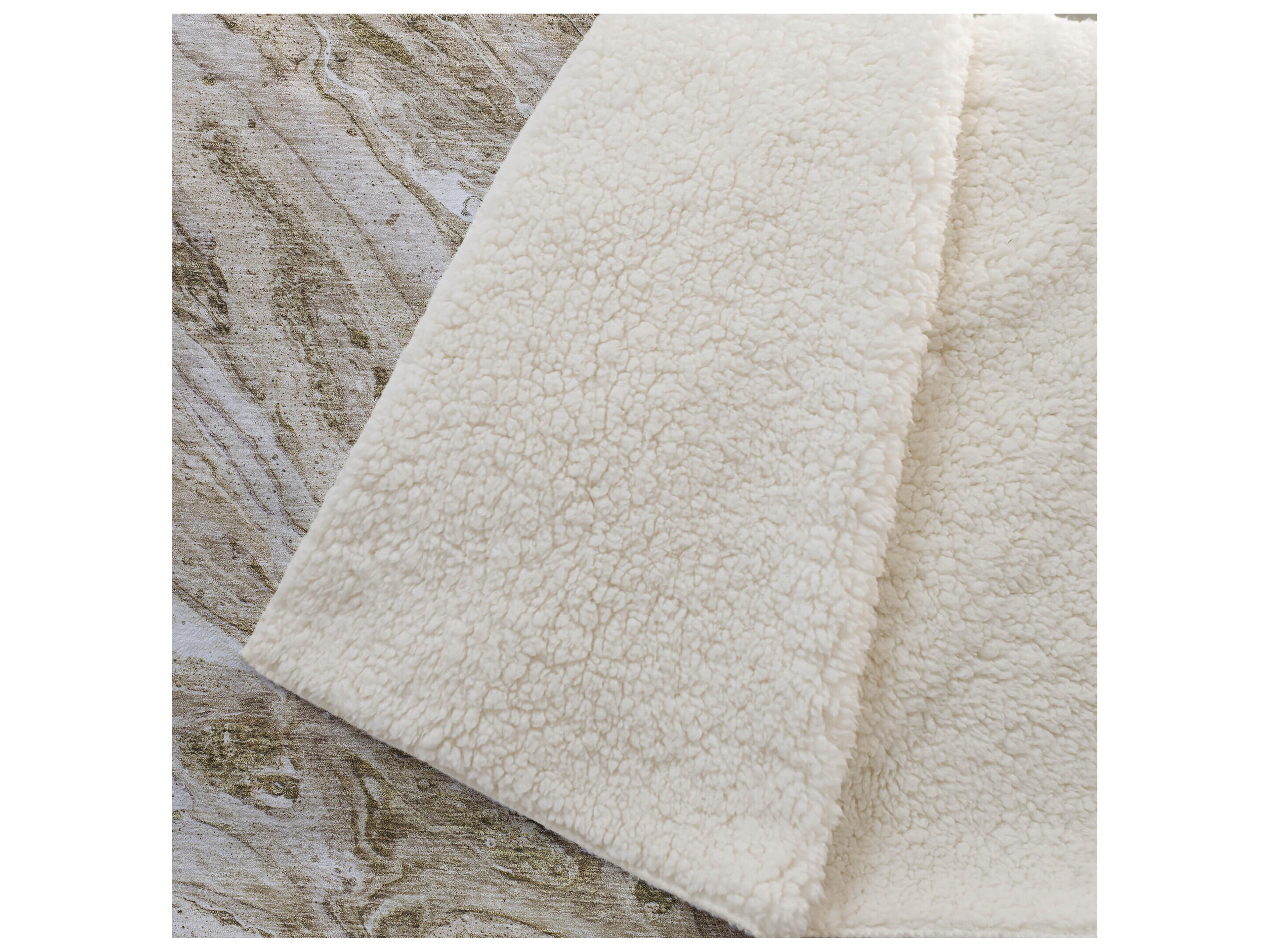 Dalyn Sherpa Brown Polyester Throw