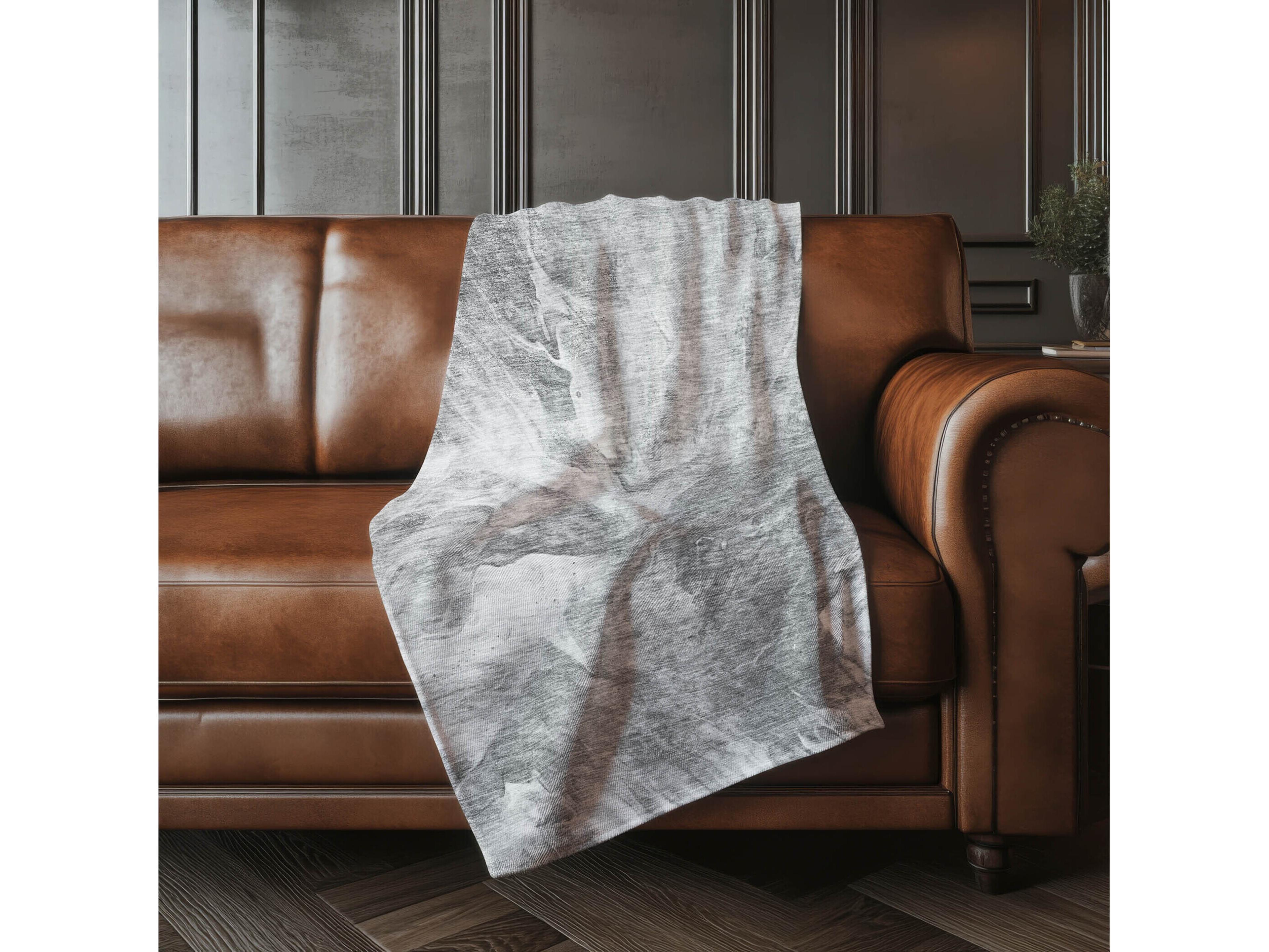 Dalyn Sherpa Gray Polyester Throw