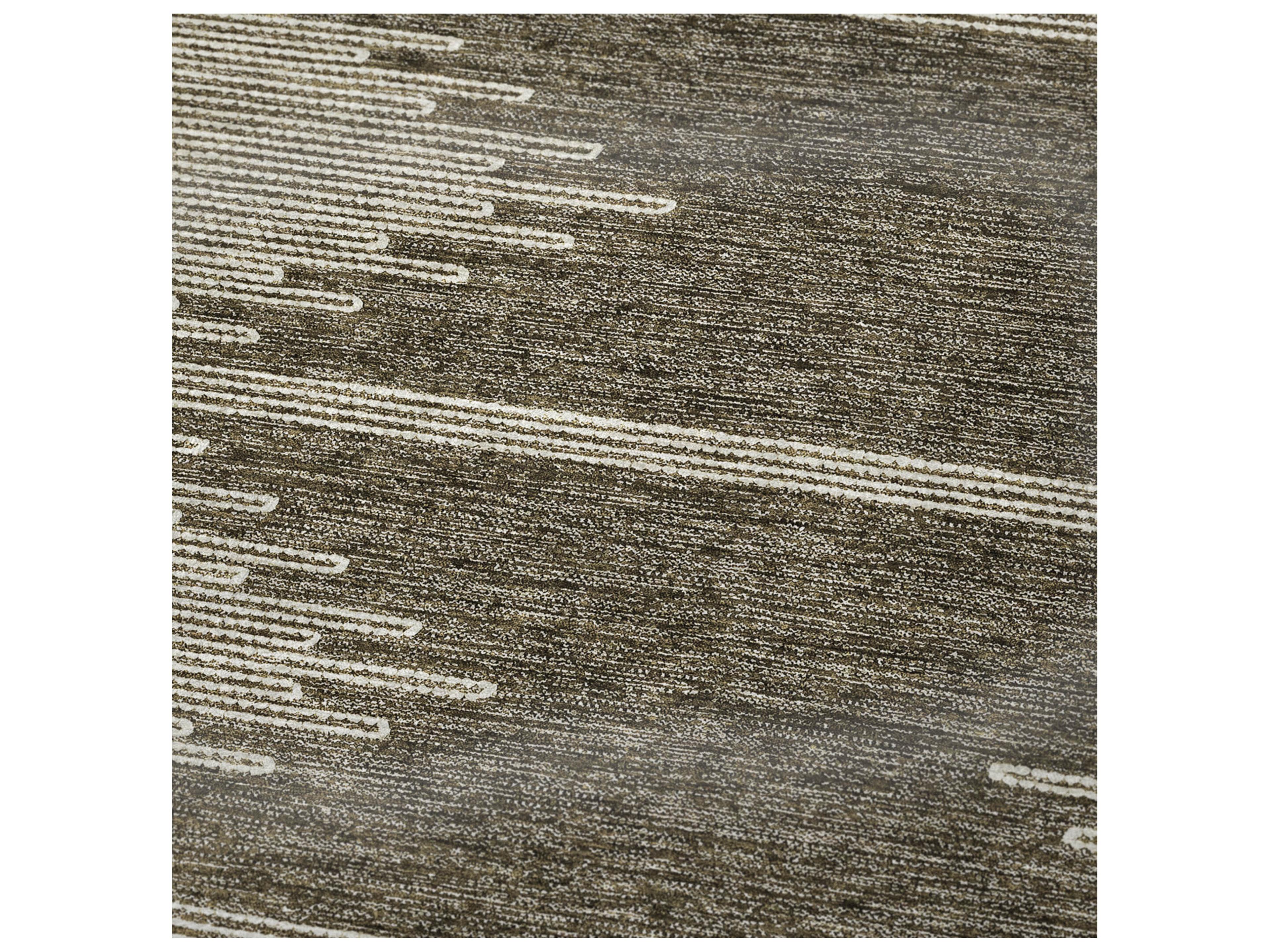 Dalyn Sherpa Brown Polyester Throw