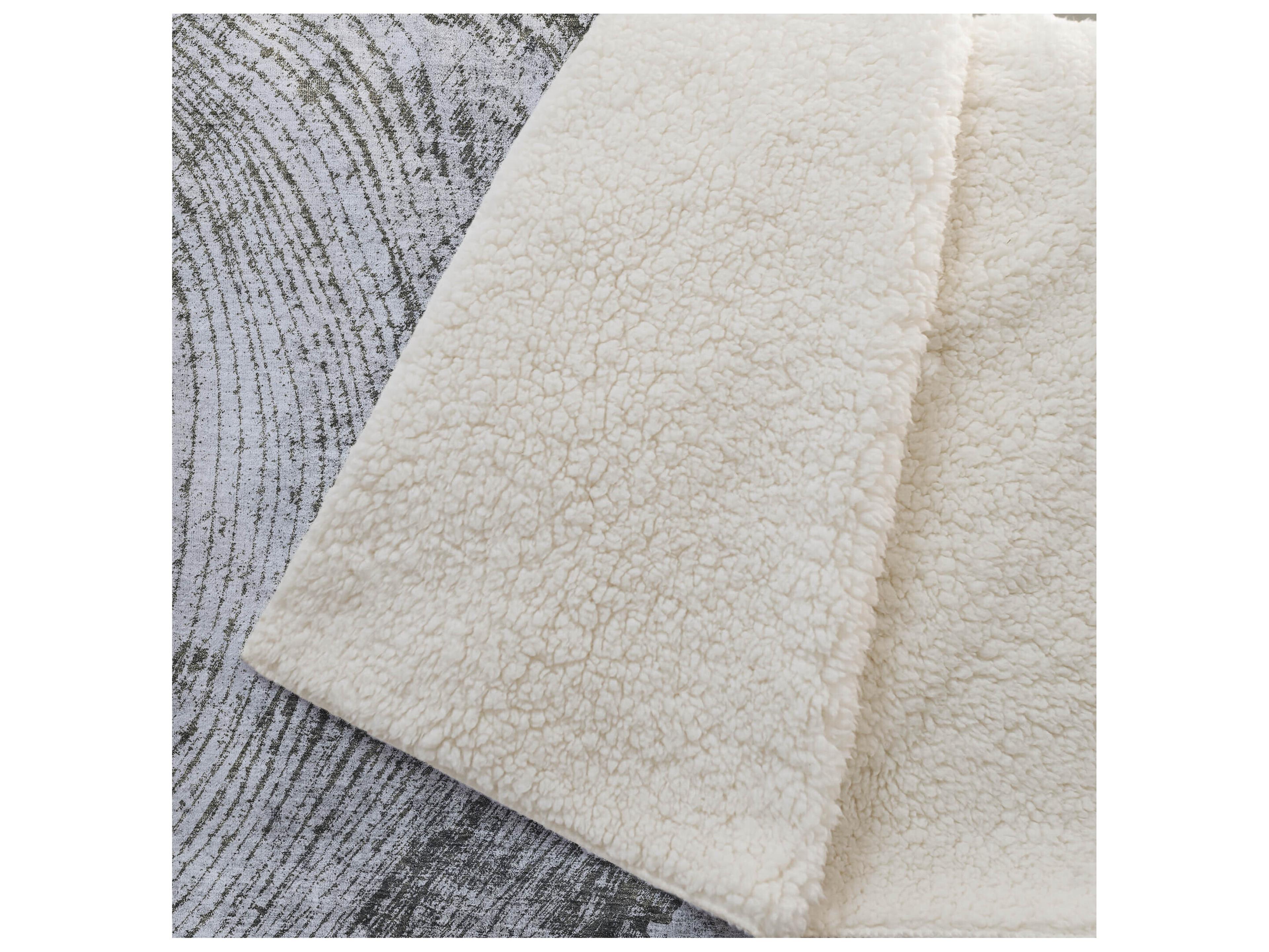 Dalyn Sherpa Gray Polyester Throw