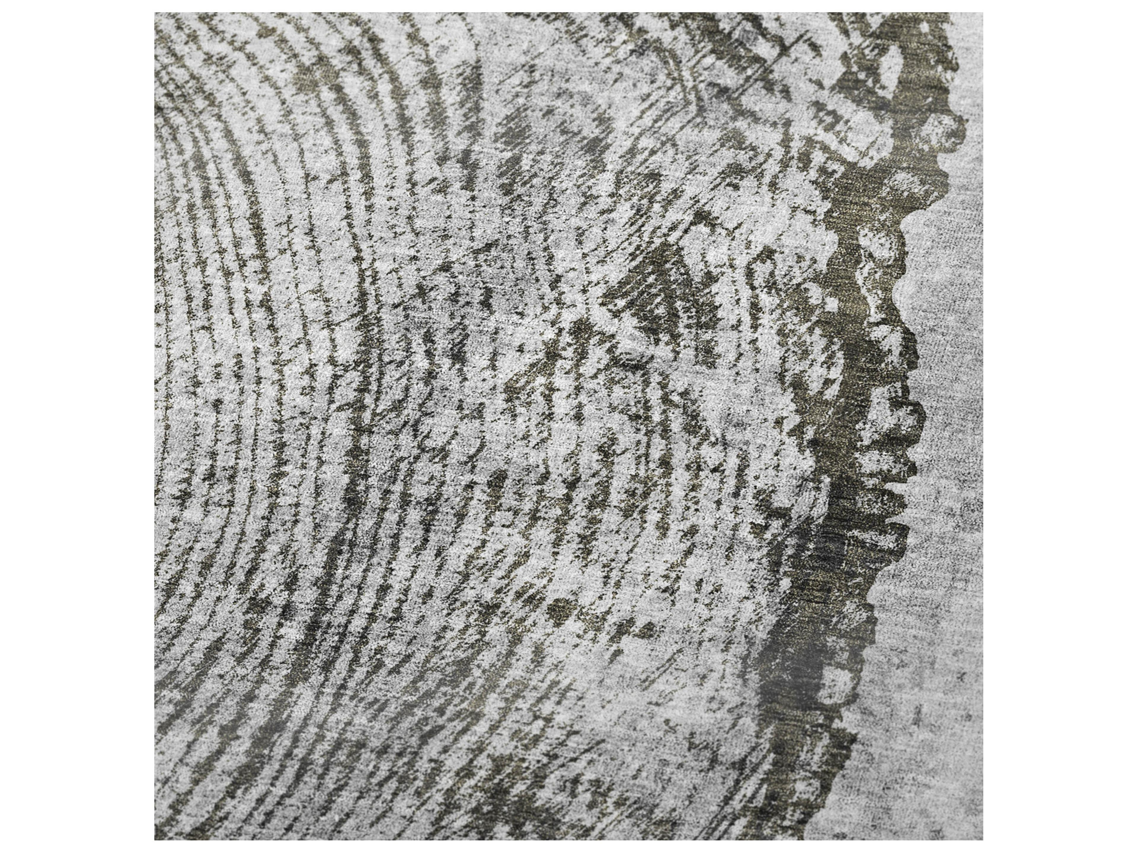 Dalyn Sherpa Gray Polyester Throw