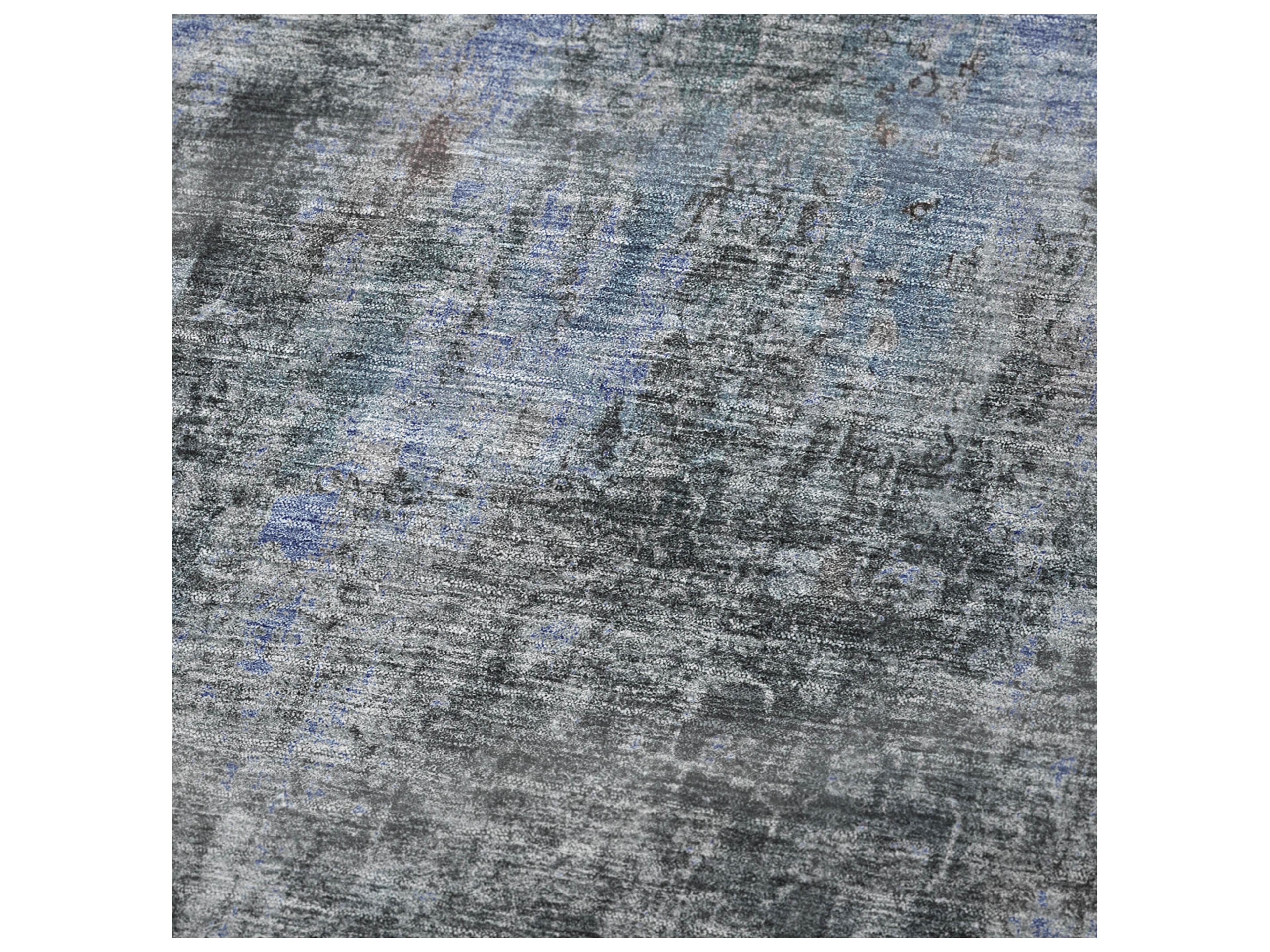 Dalyn Sherpa Gray Polyester Throw