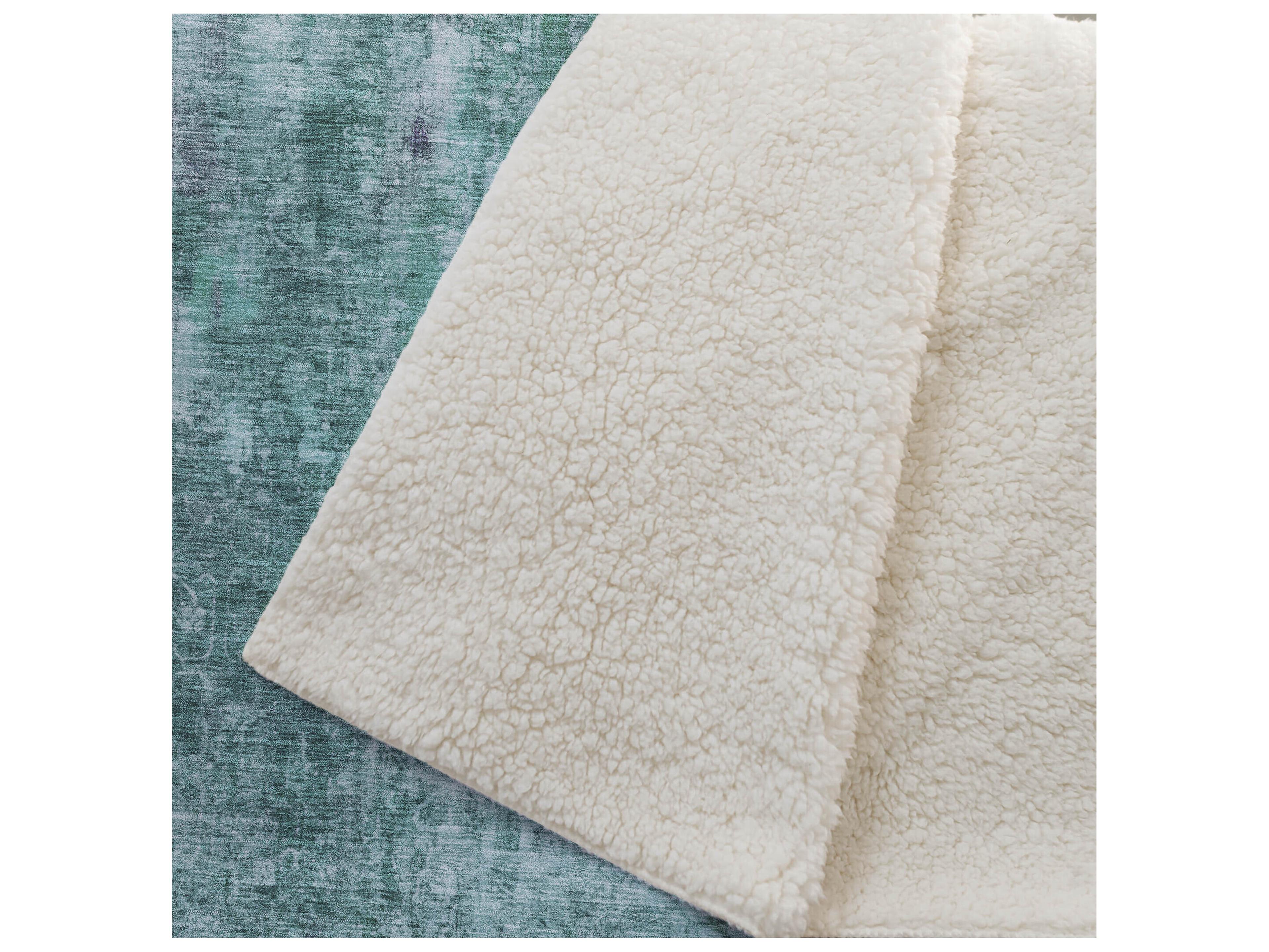 Dalyn Sherpa Teal Polyester Throw