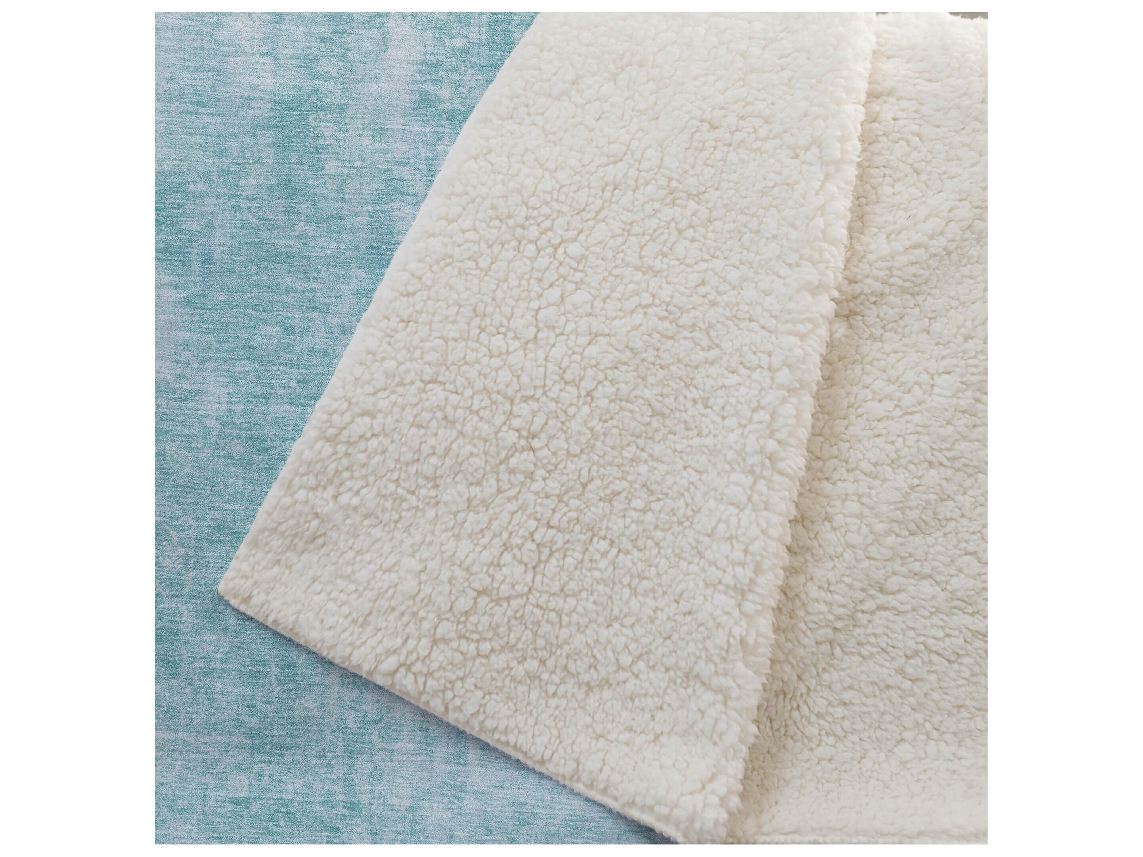 Dalyn Sherpa Teal Polyester Throw