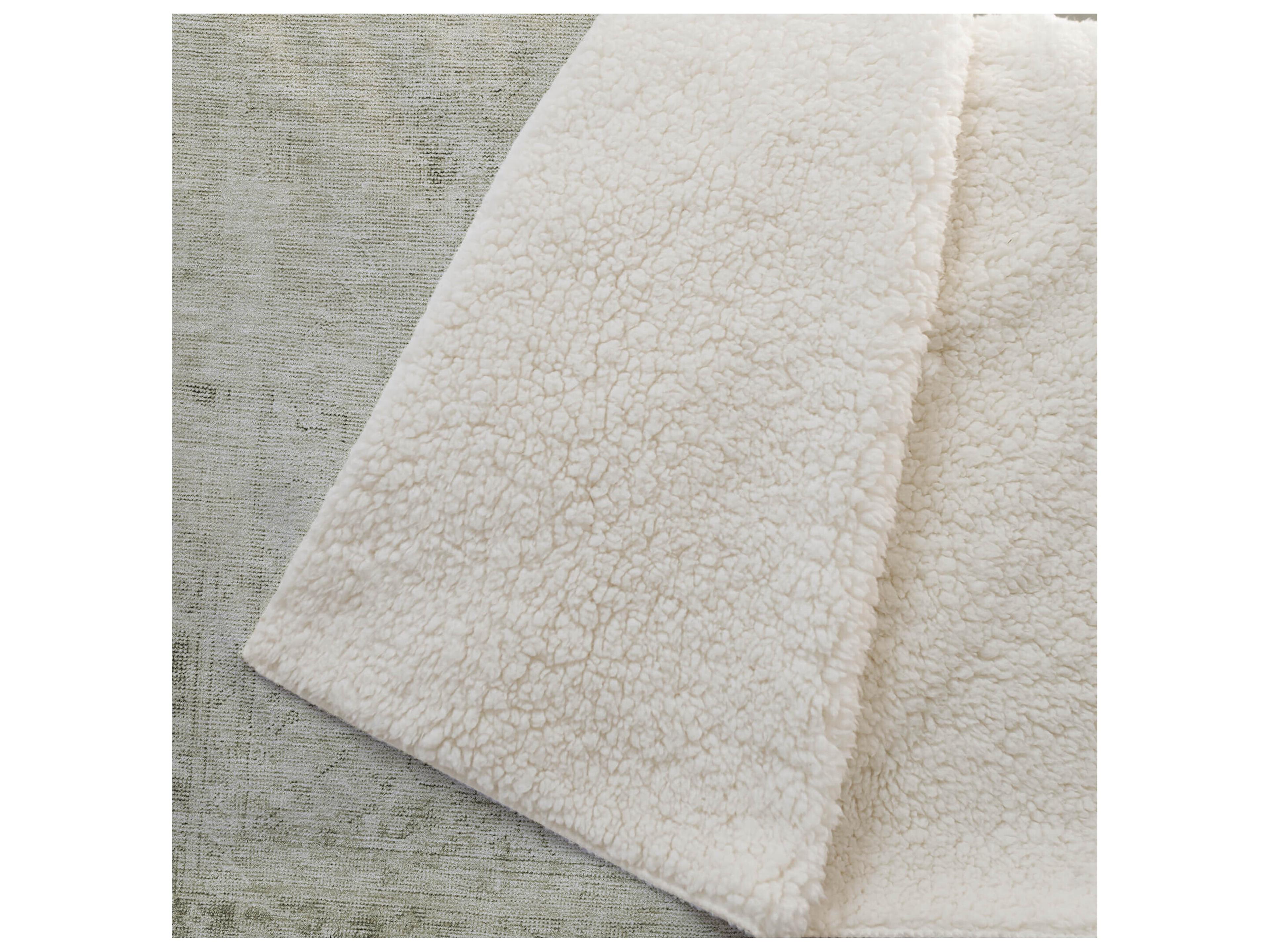 Dalyn Sherpa Brown Polyester Throw