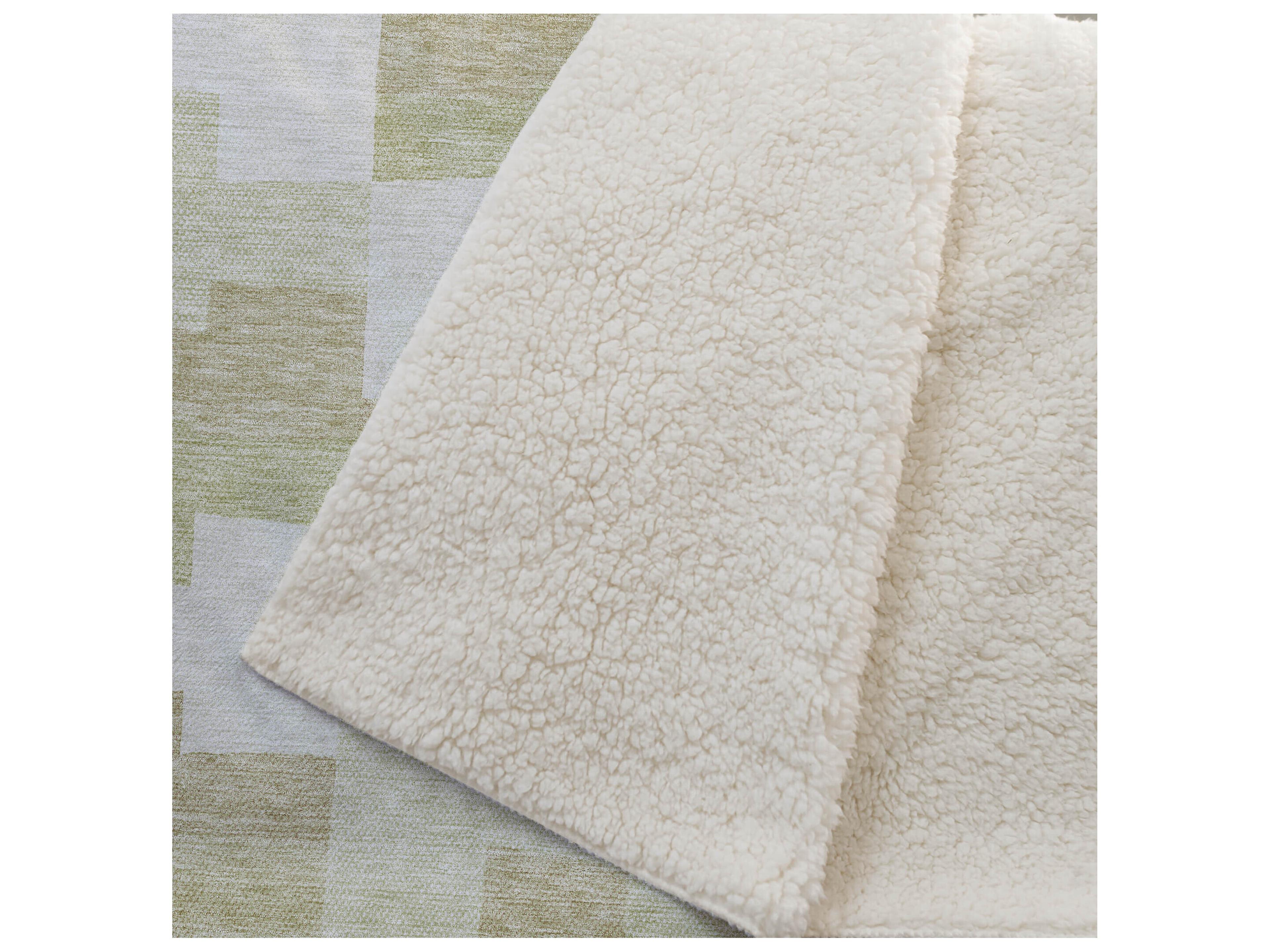 Dalyn Sherpa Brown Polyester Throw