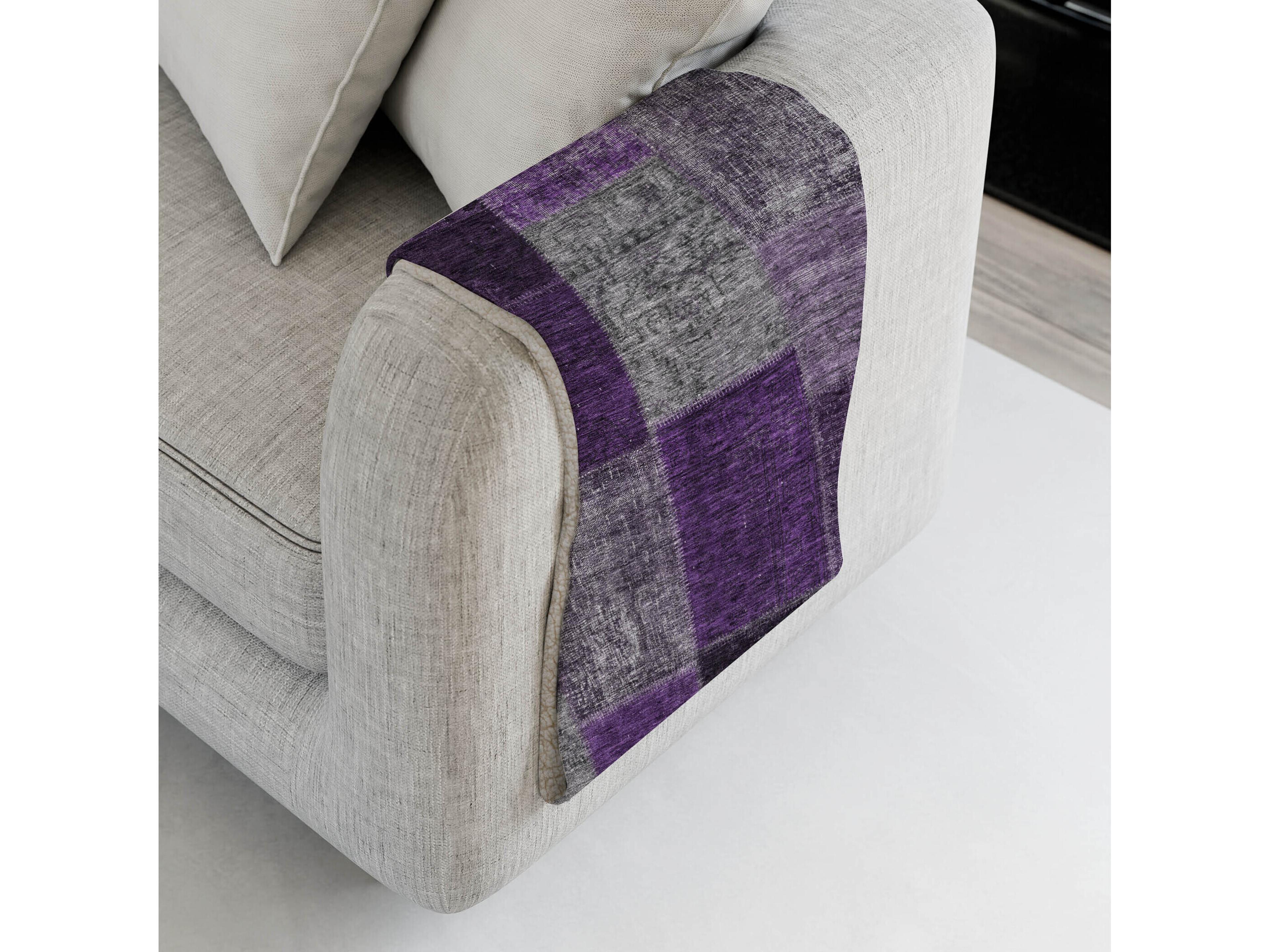 Dalyn Sherpa Purple Polyester Throw