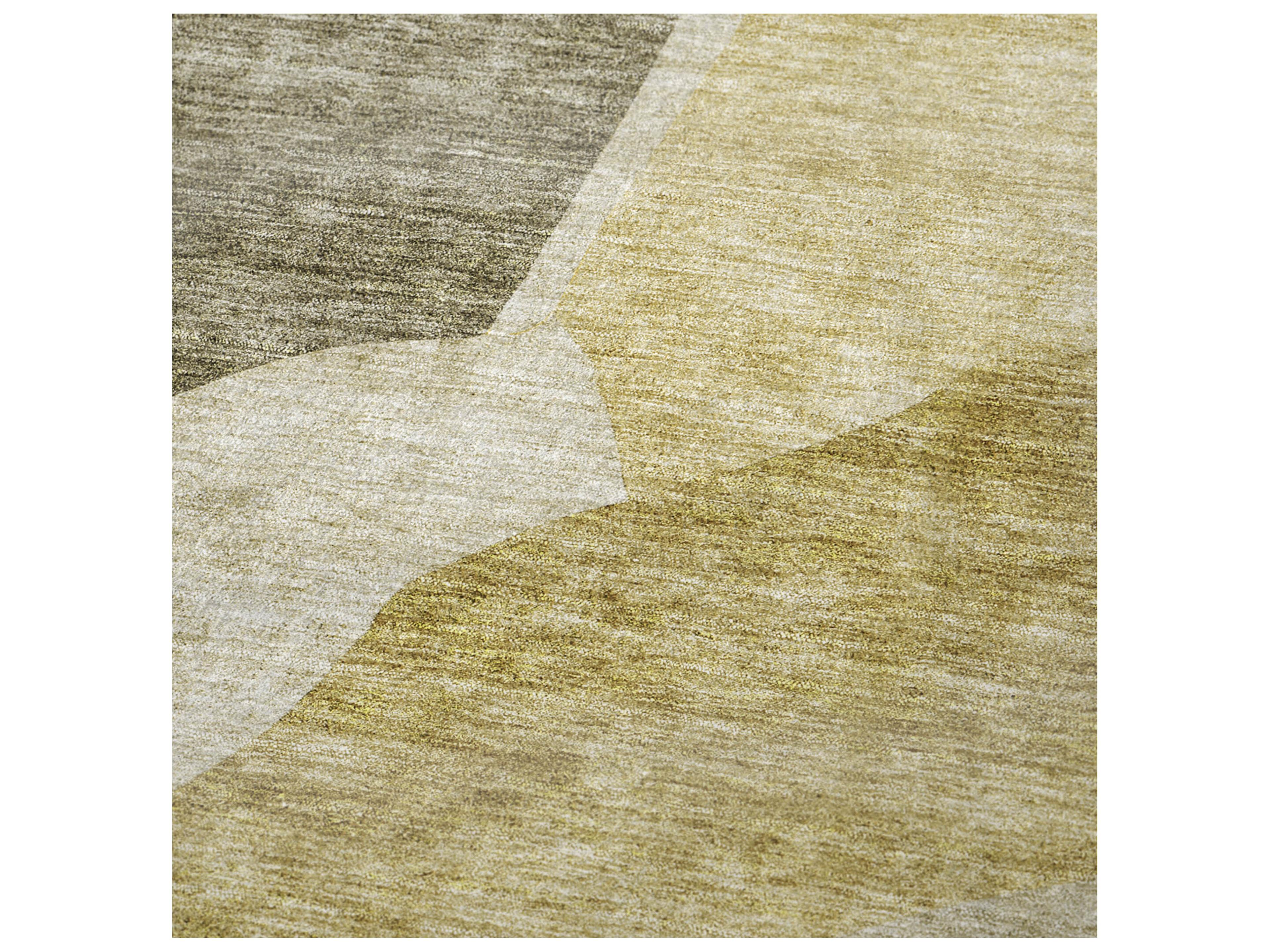 Dalyn Sherpa Gold Polyester Throw