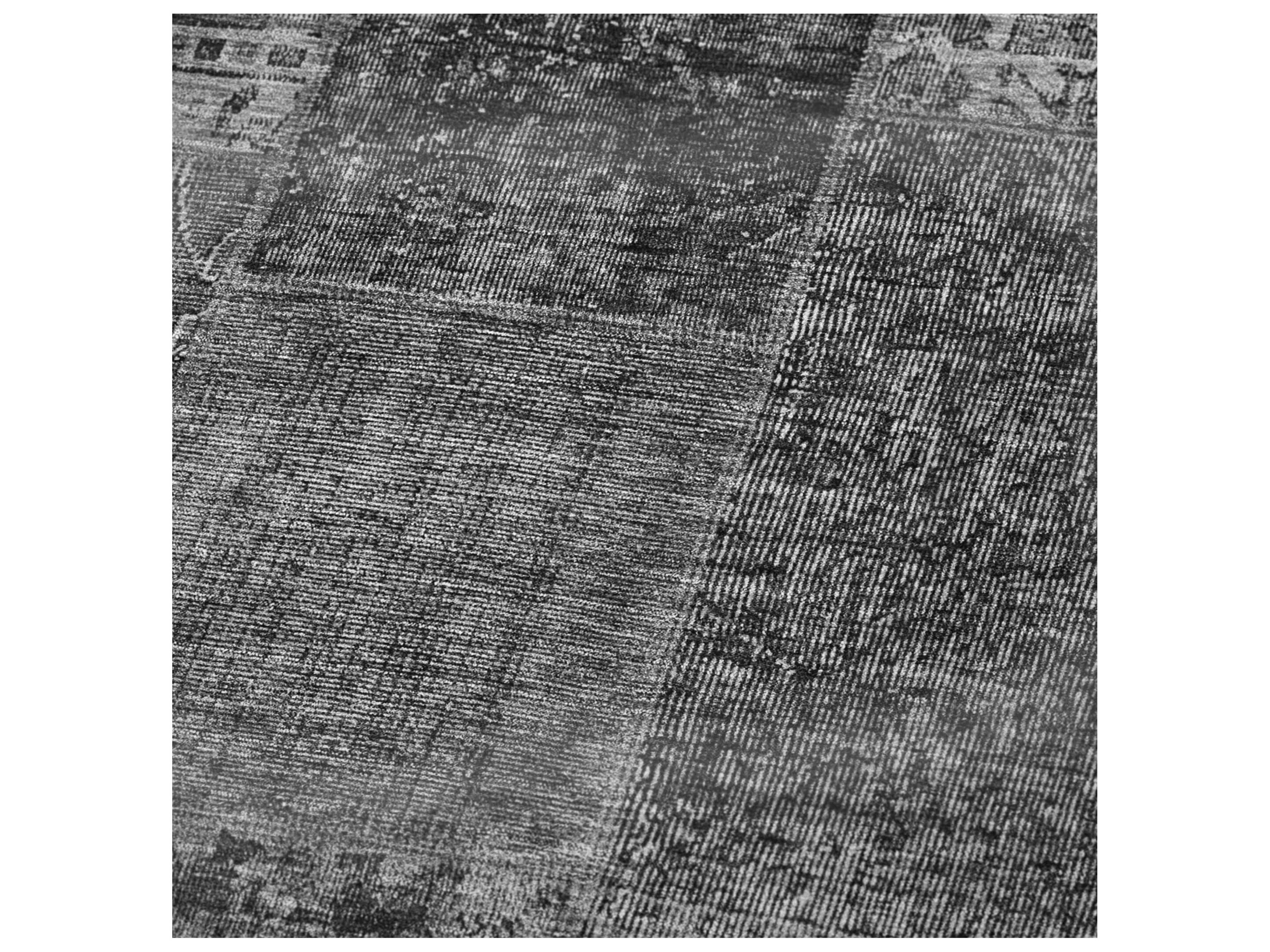 Dalyn Sherpa Gray Polyester Throw