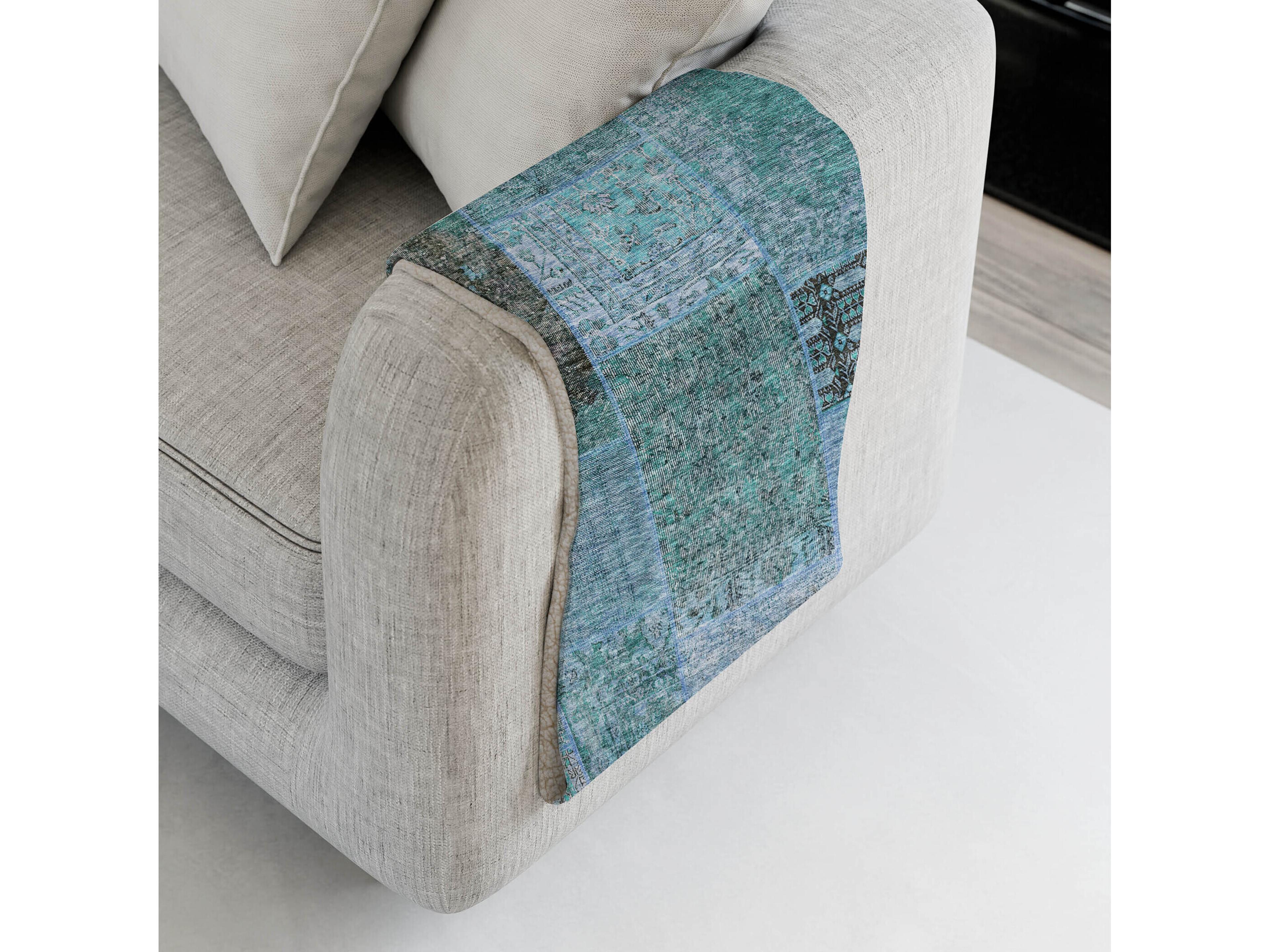 Dalyn Sherpa Teal Polyester Throw