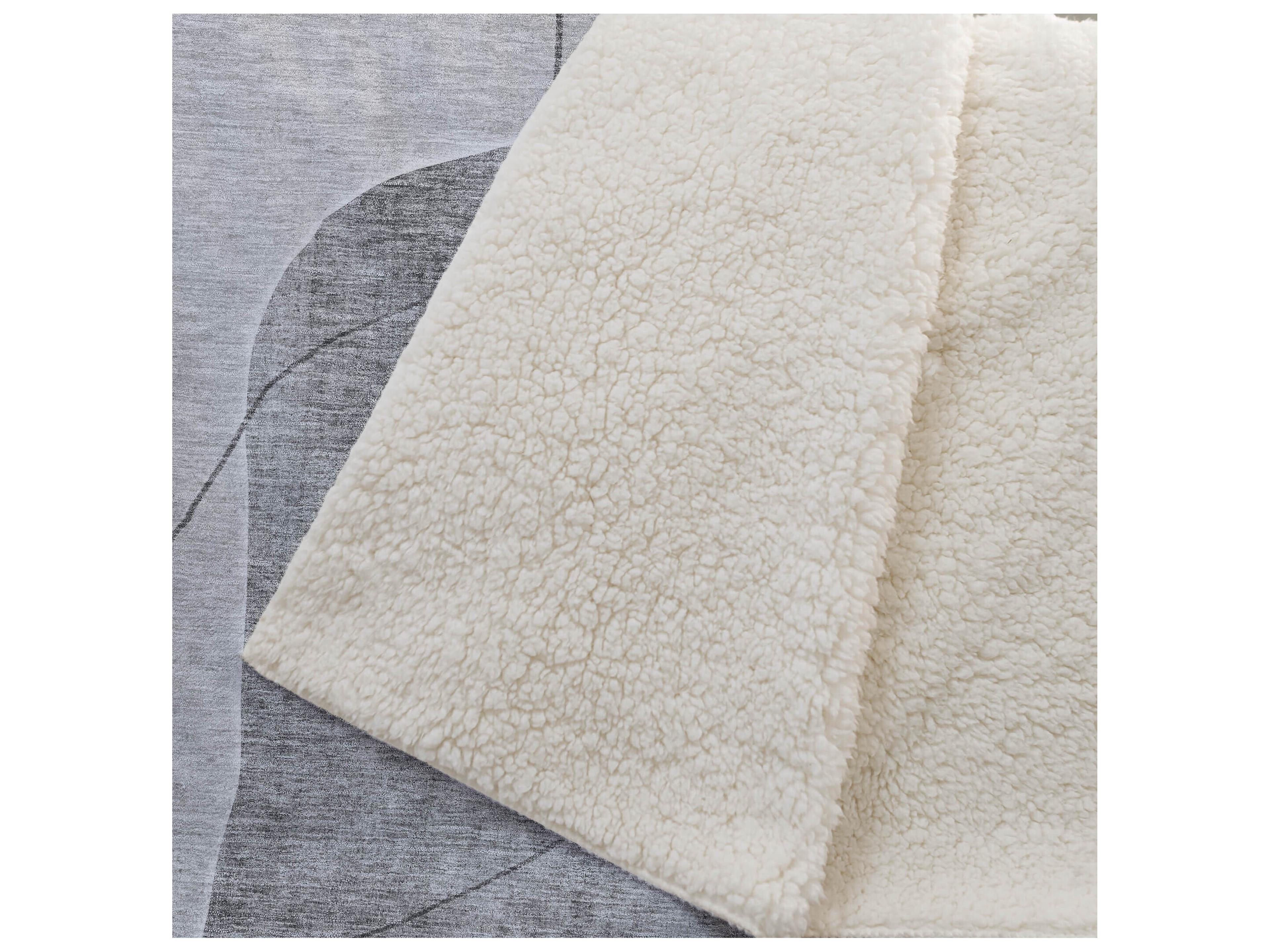 Dalyn Sherpa Gray Polyester Throw