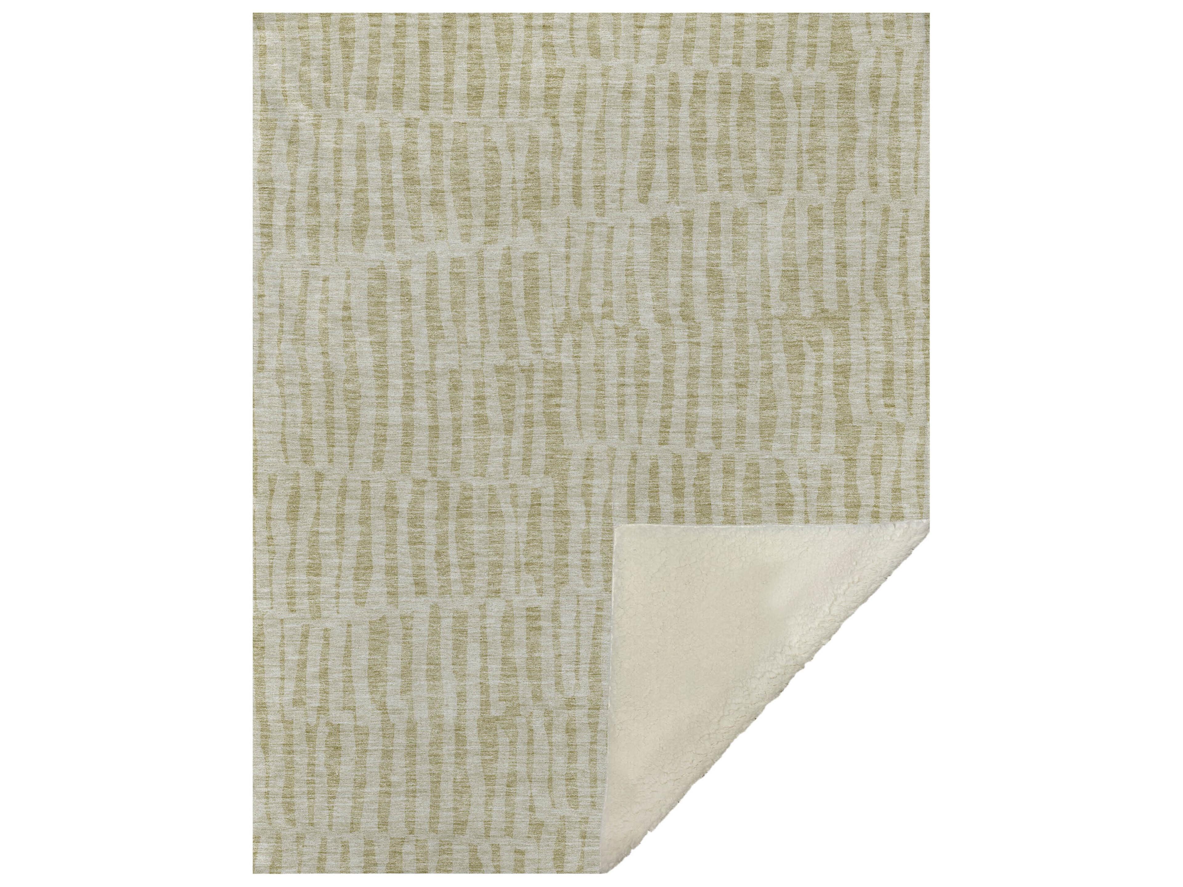 Dalyn Sherpa Brown Polyester Throw