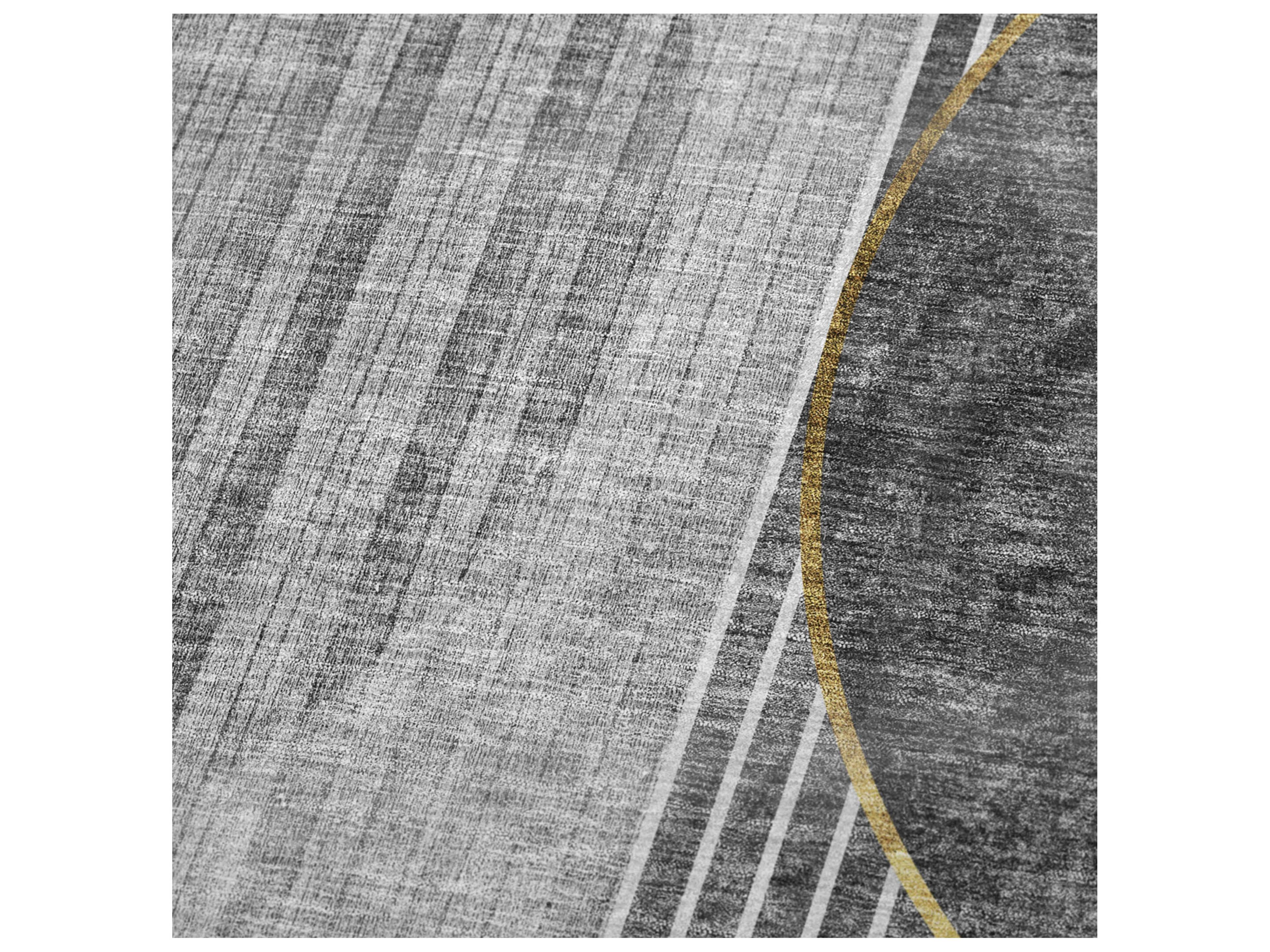 Dalyn Sherpa Gray Polyester Throw