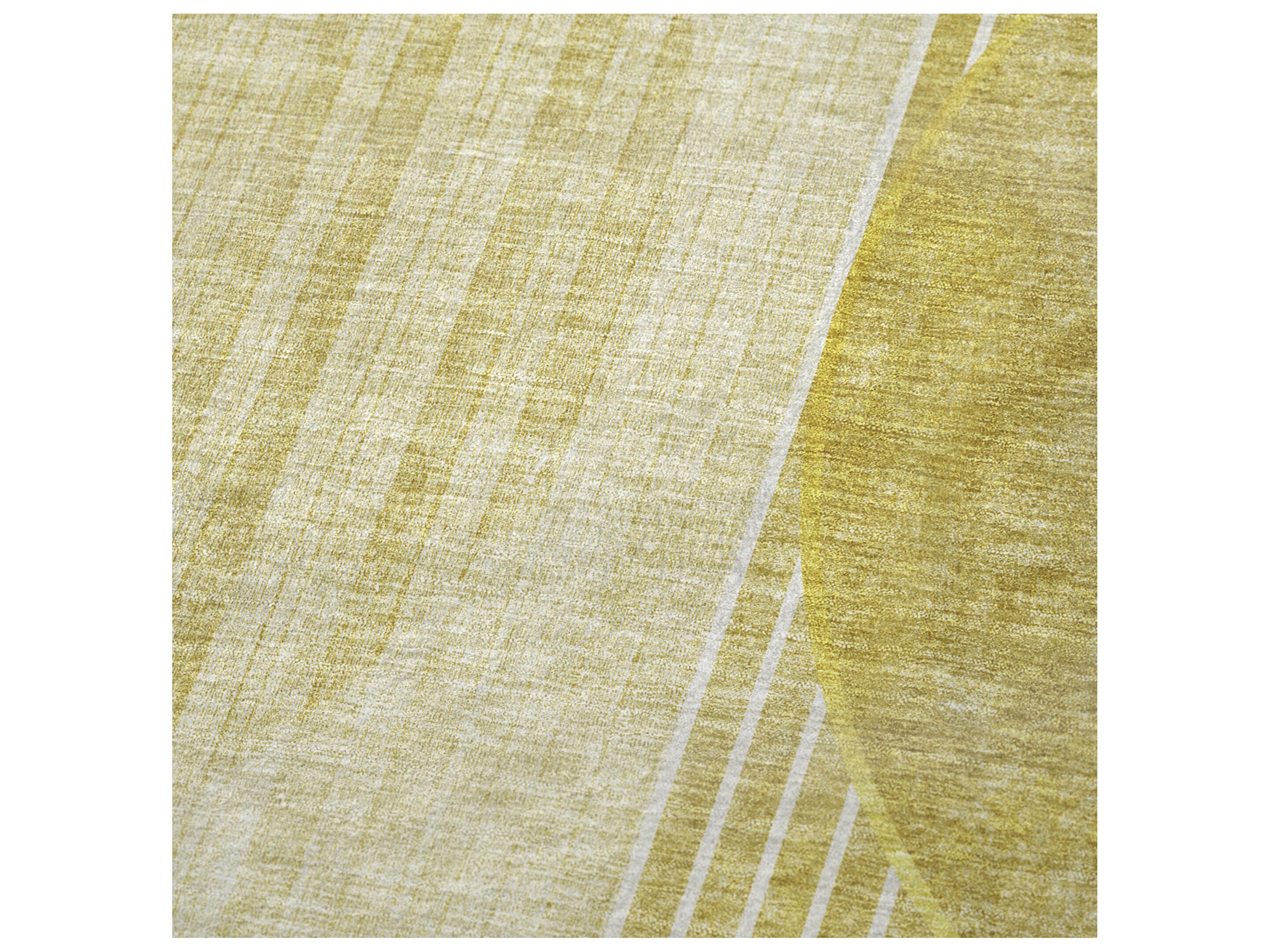 Dalyn Sherpa Gold Polyester Throw