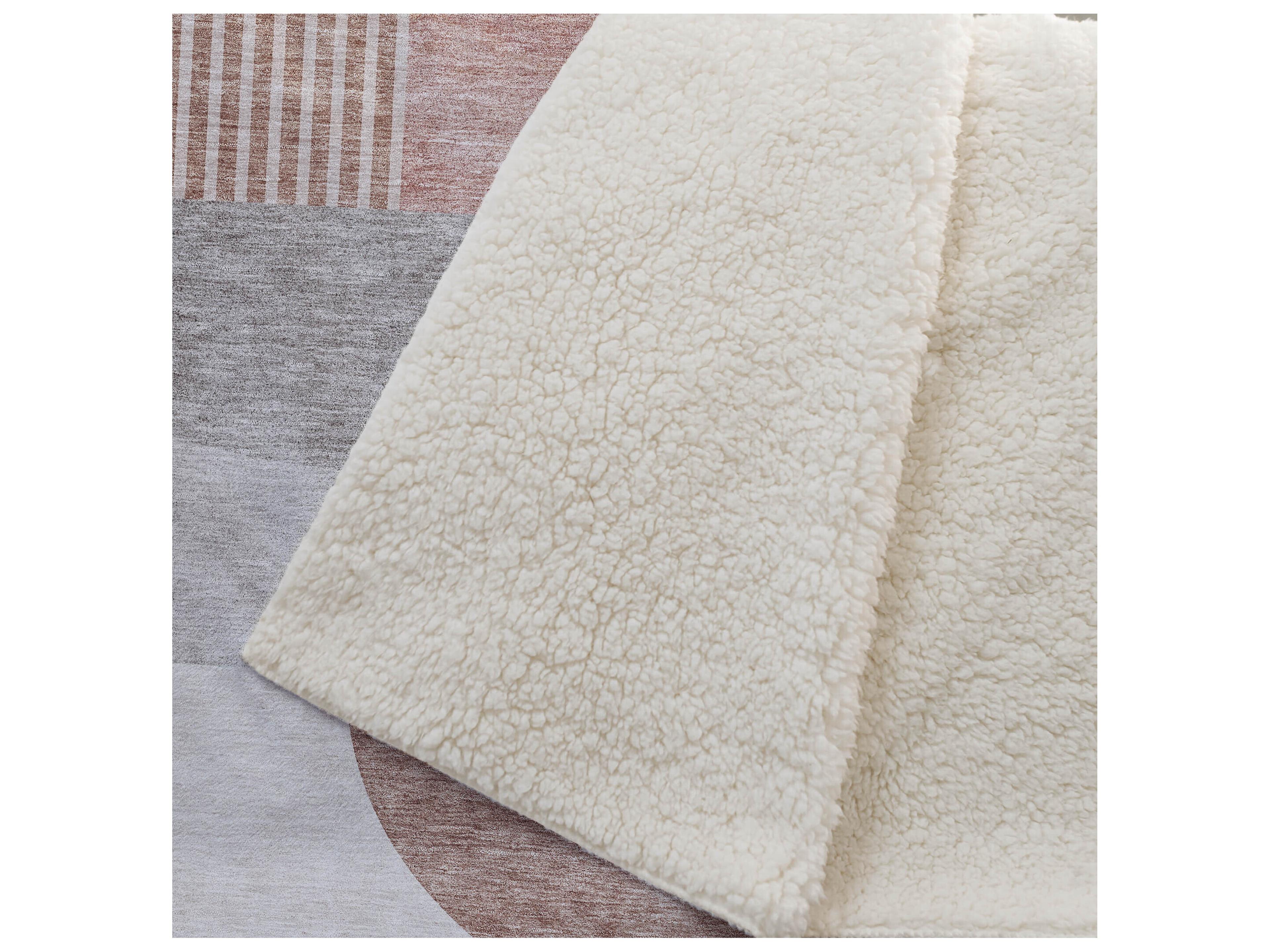 Dalyn Sherpa Orange Polyester Throw