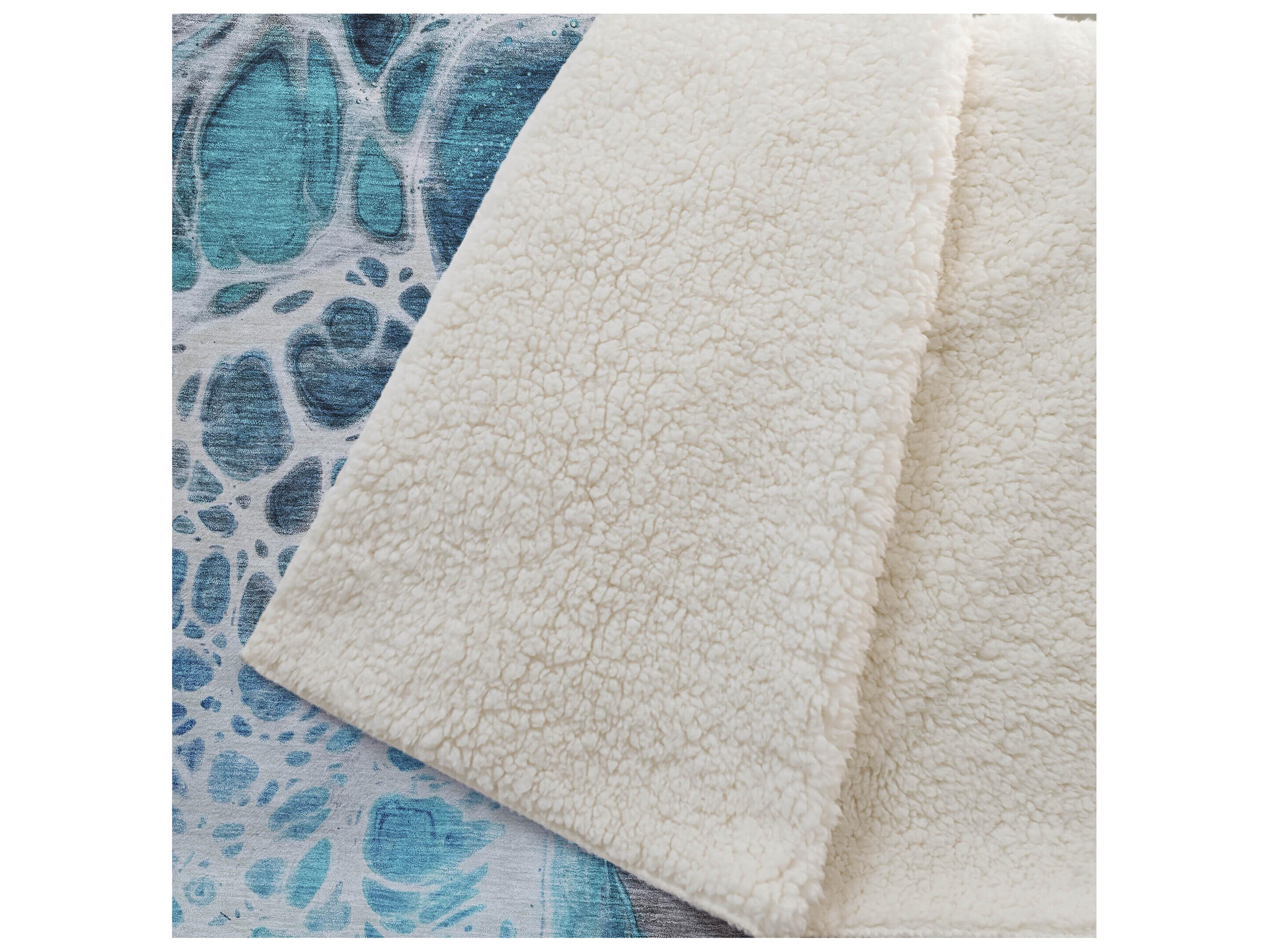 Dalyn Sherpa Teal Polyester Throw