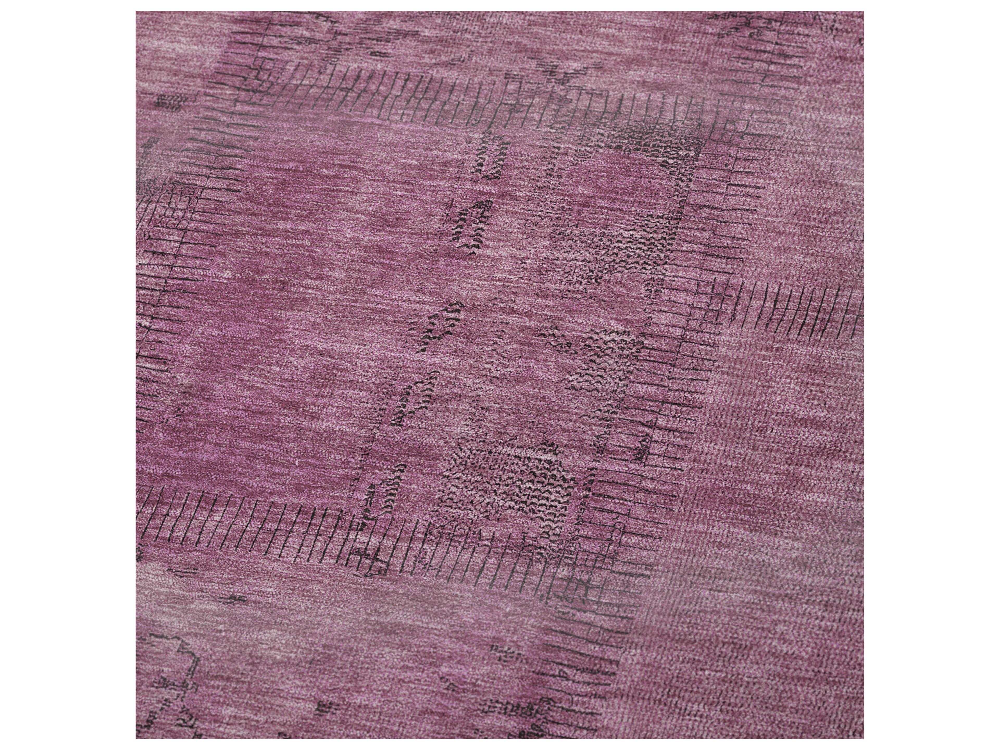 Dalyn Sherpa Pink Polyester Throw