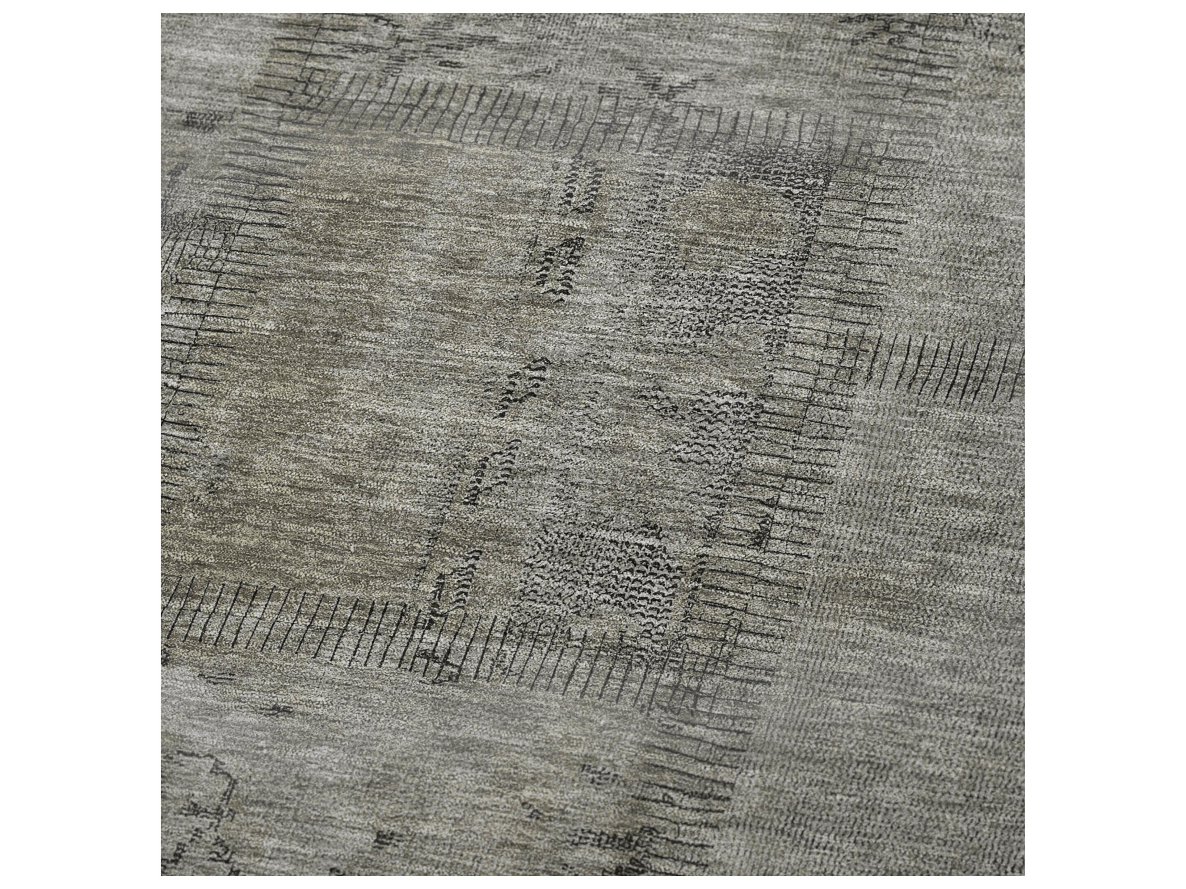 Dalyn Sherpa Brown Polyester Throw