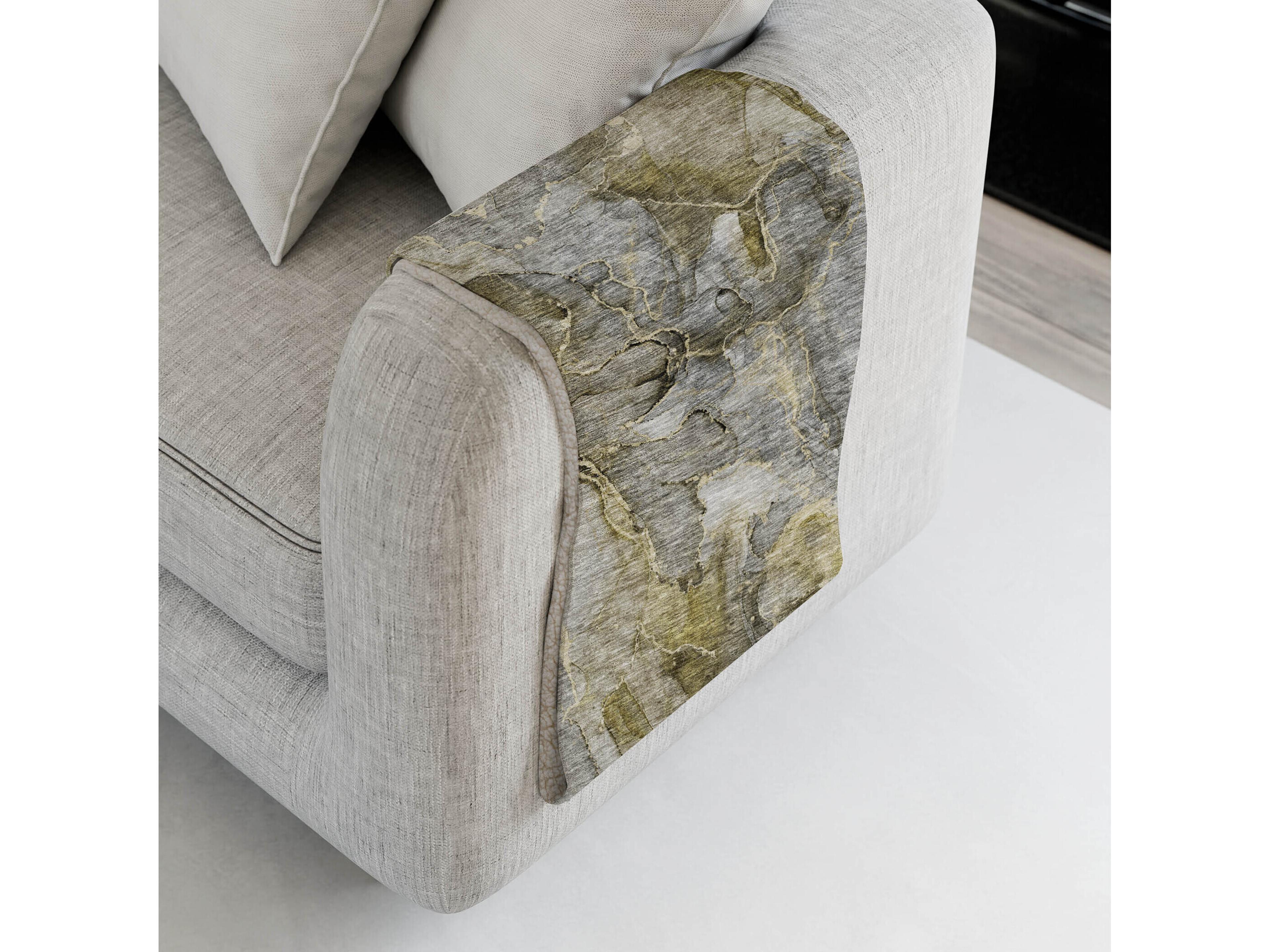 Dalyn Sherpa Brown Polyester Throw