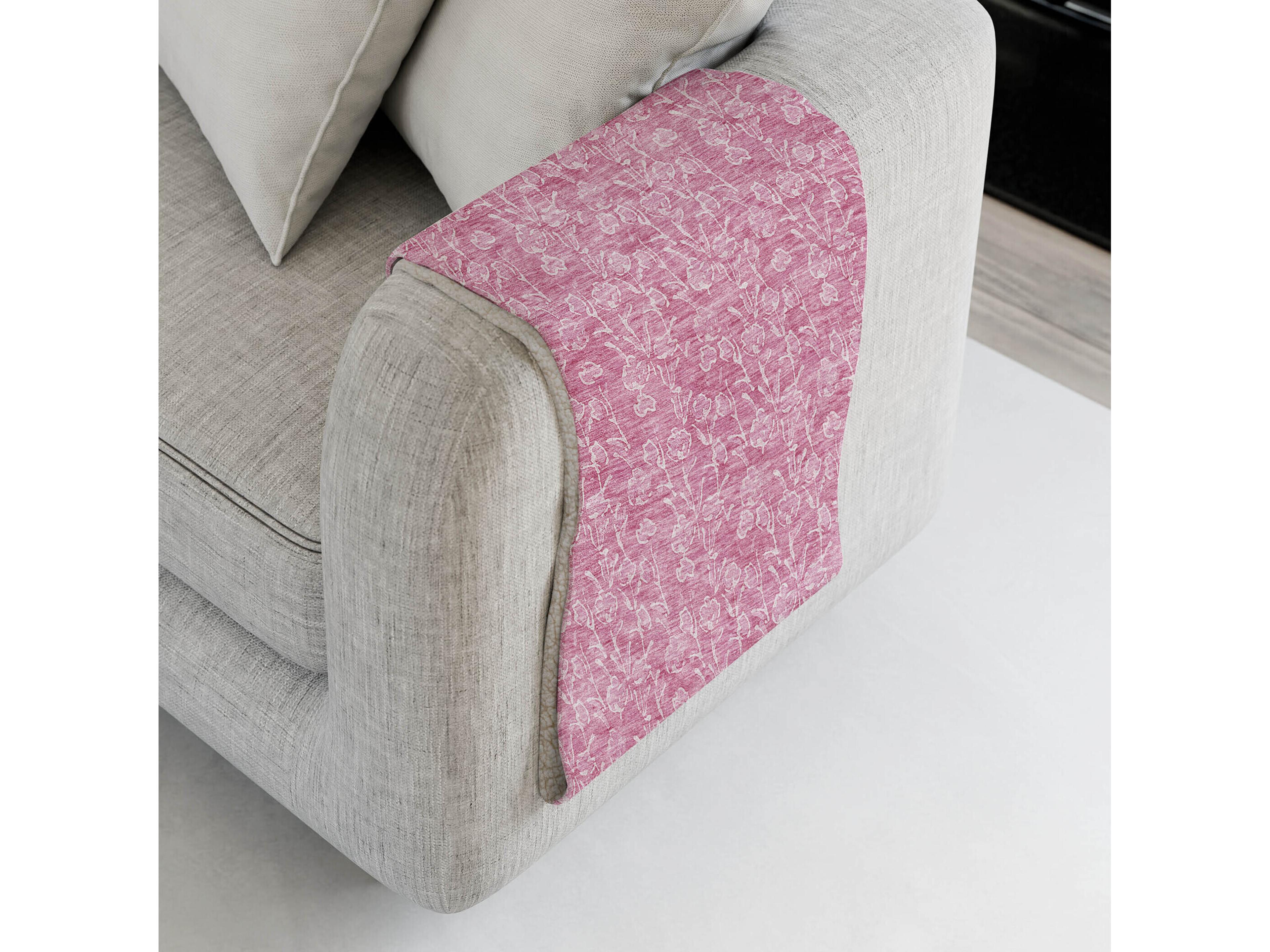 Dalyn Sherpa Pink Polyester Throw