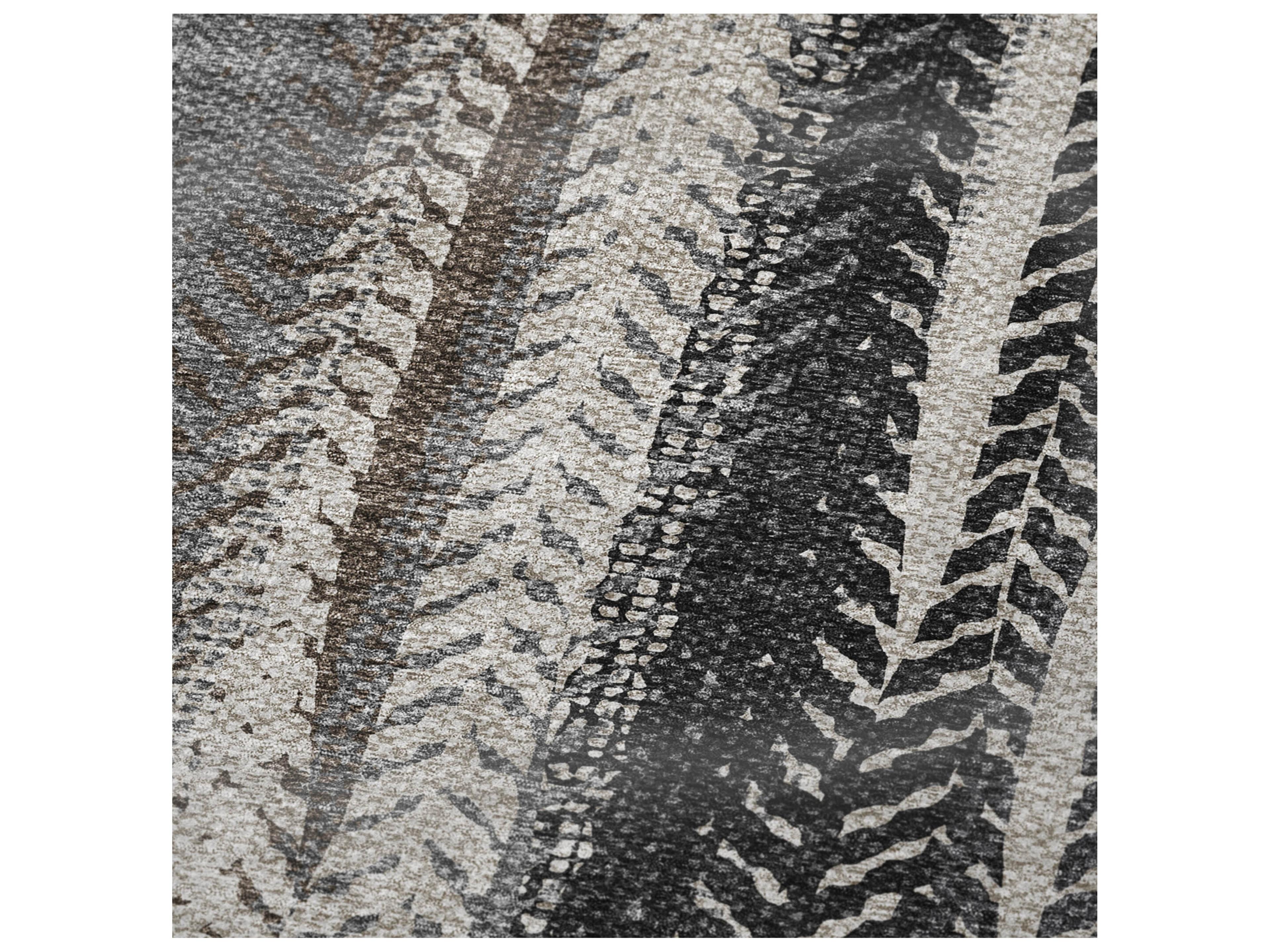 Dalyn Sherpa Brown Polyester Throw