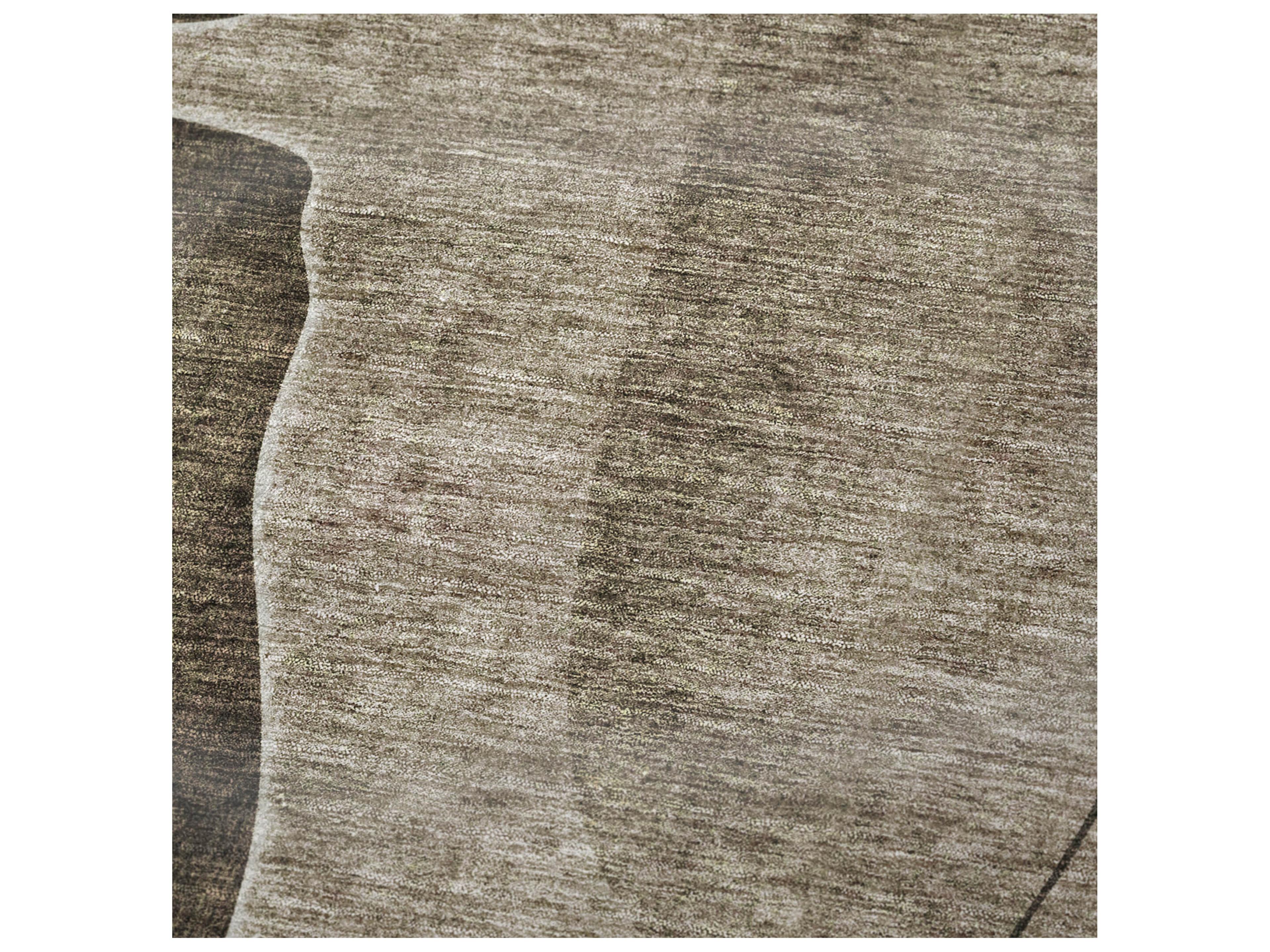 Dalyn Sherpa Brown Polyester Throw