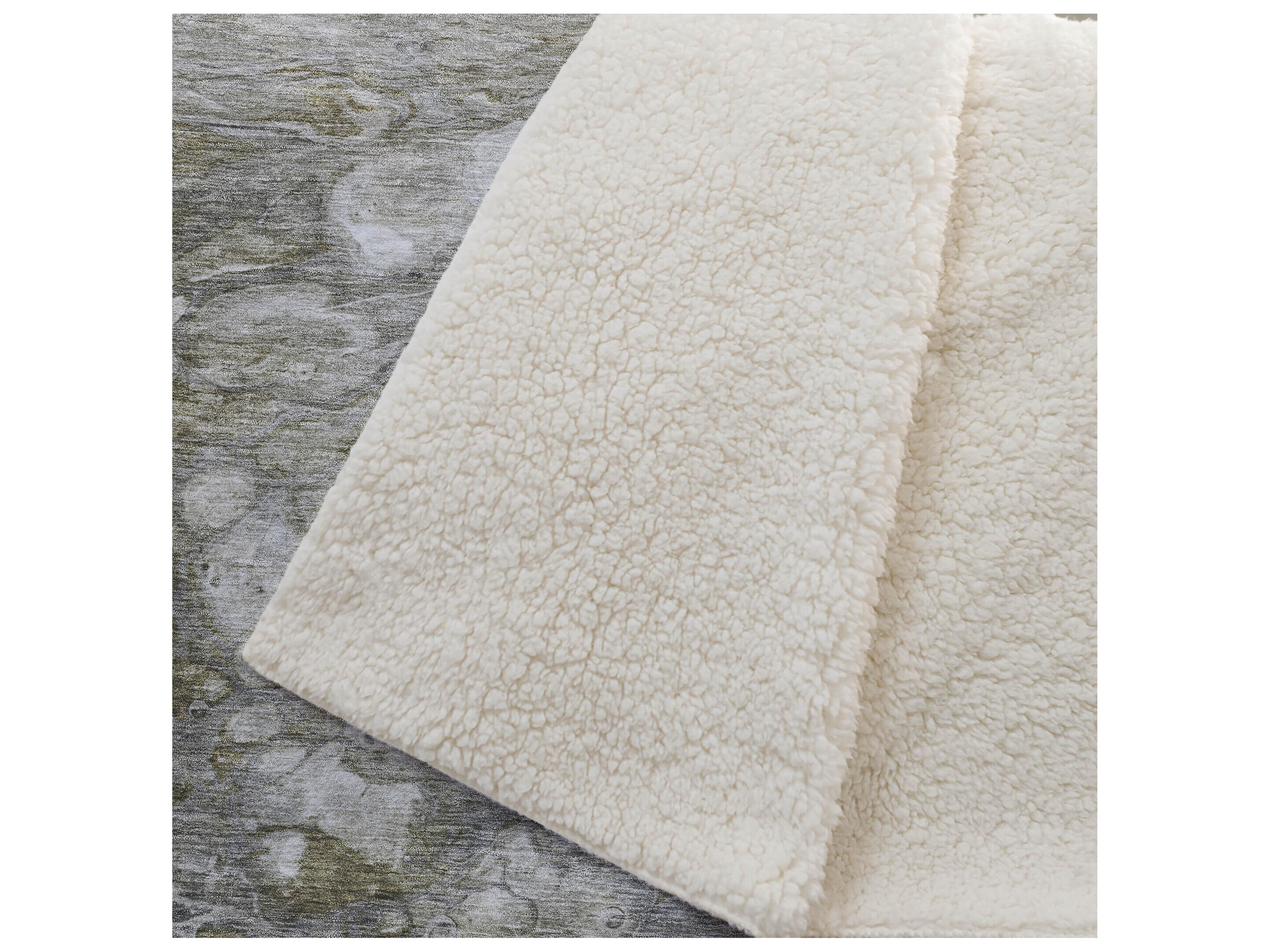 Dalyn Sherpa Brown Polyester Throw