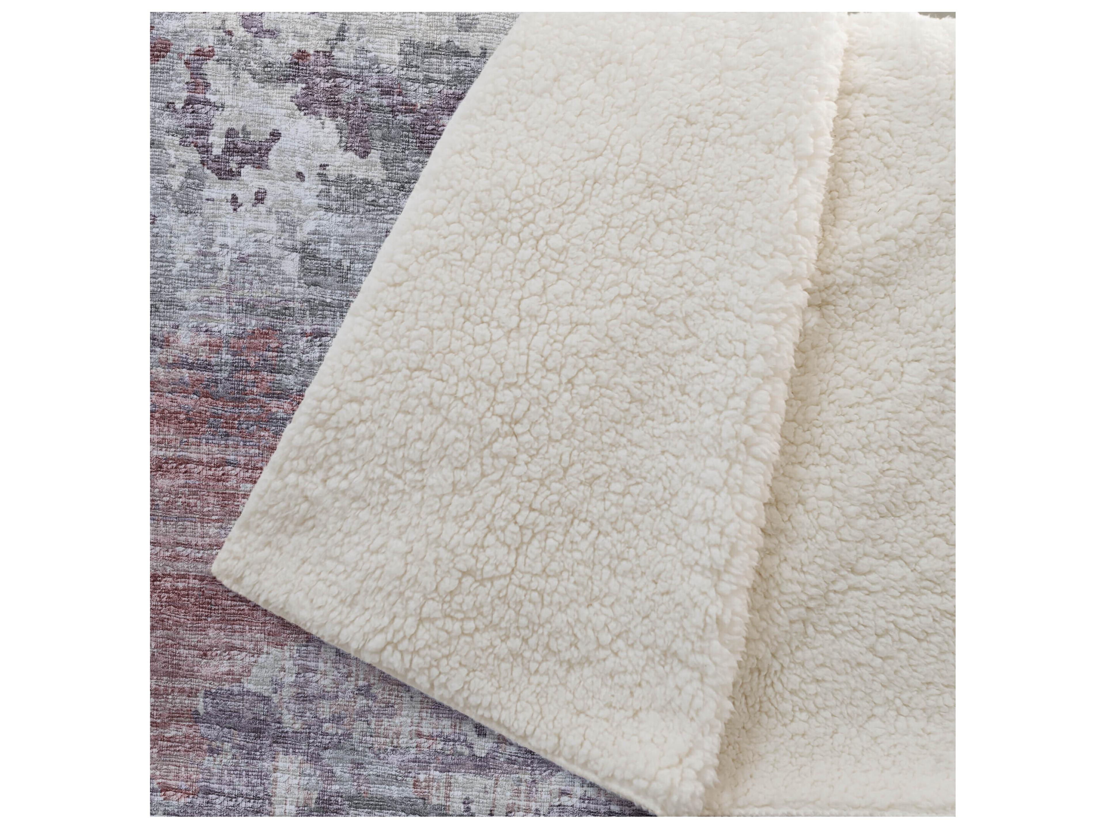 Dalyn Sherpa Pink Polyester Throw